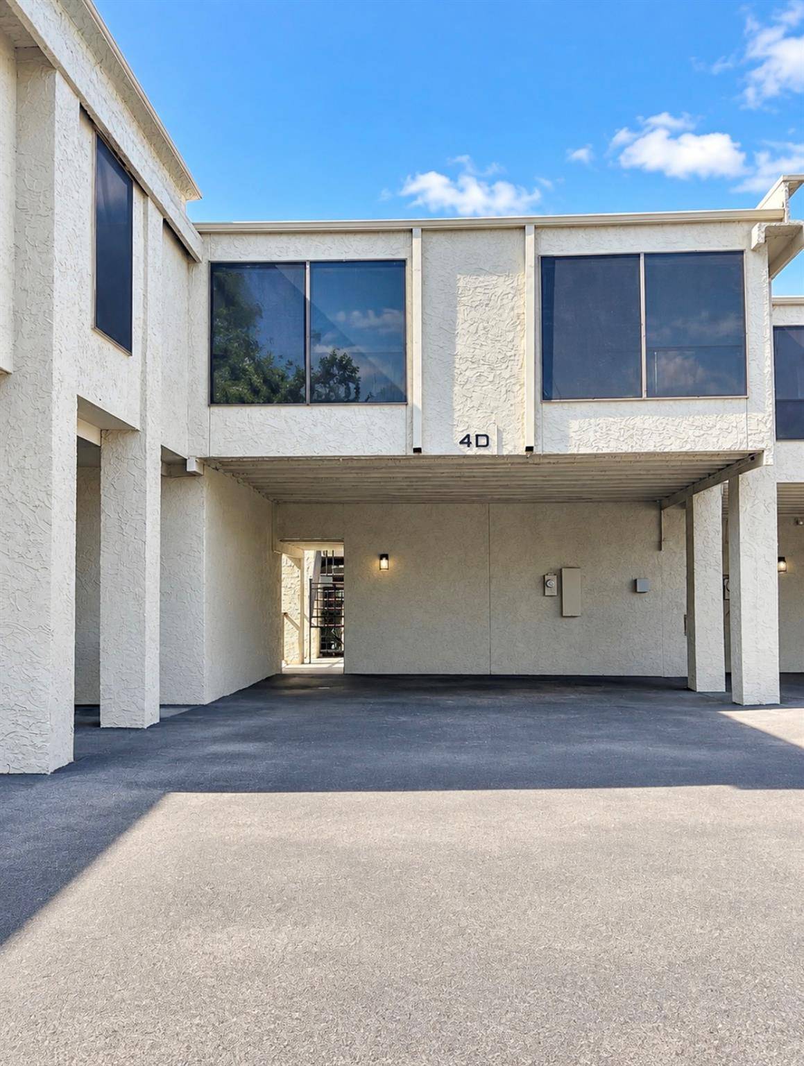 5802 Circulo DR #4D, Lago Vista, TX 78645