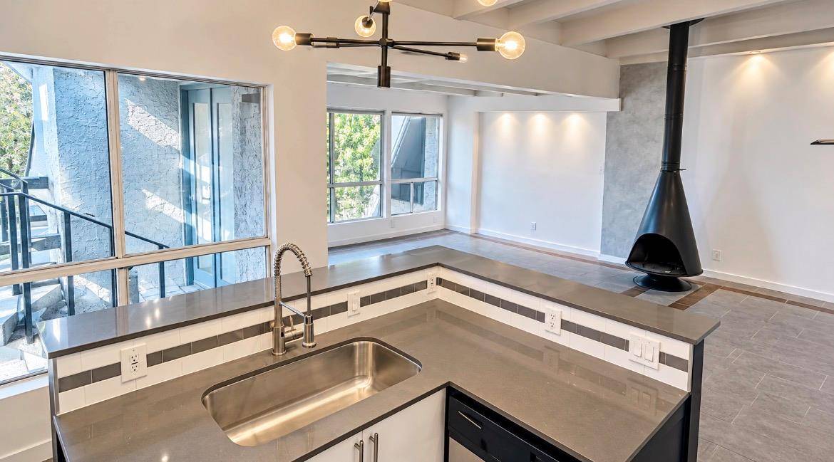 5802 Circulo DR #4D, Lago Vista, TX 78645