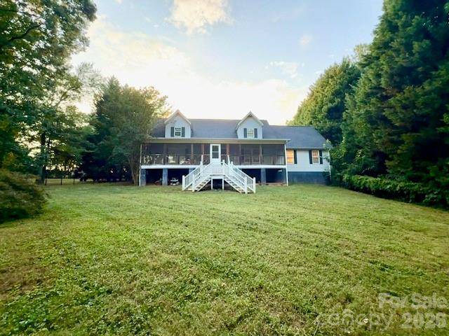 4632 Lynwood RD, Sherrills Ford, NC 28673