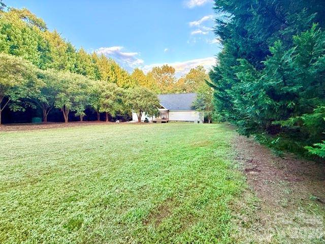 4632 Lynwood RD, Sherrills Ford, NC 28673