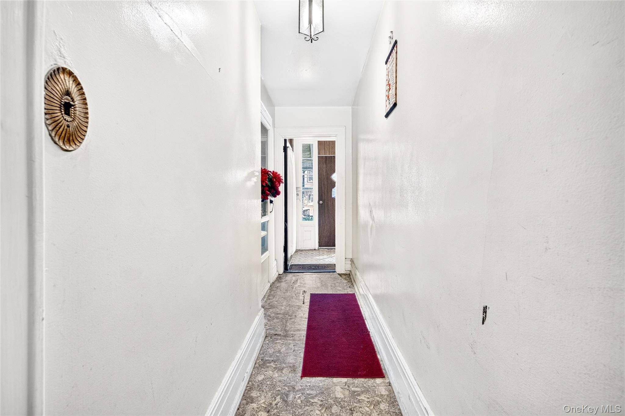 36 S 8th AVE, Mount Vernon, NY 10550