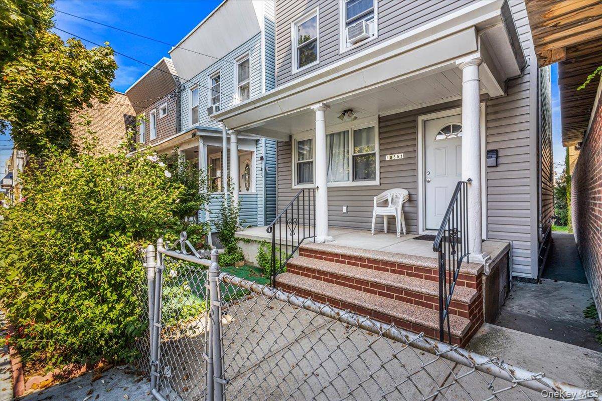 10351 101st ST, Richmond Hill, NY 11417