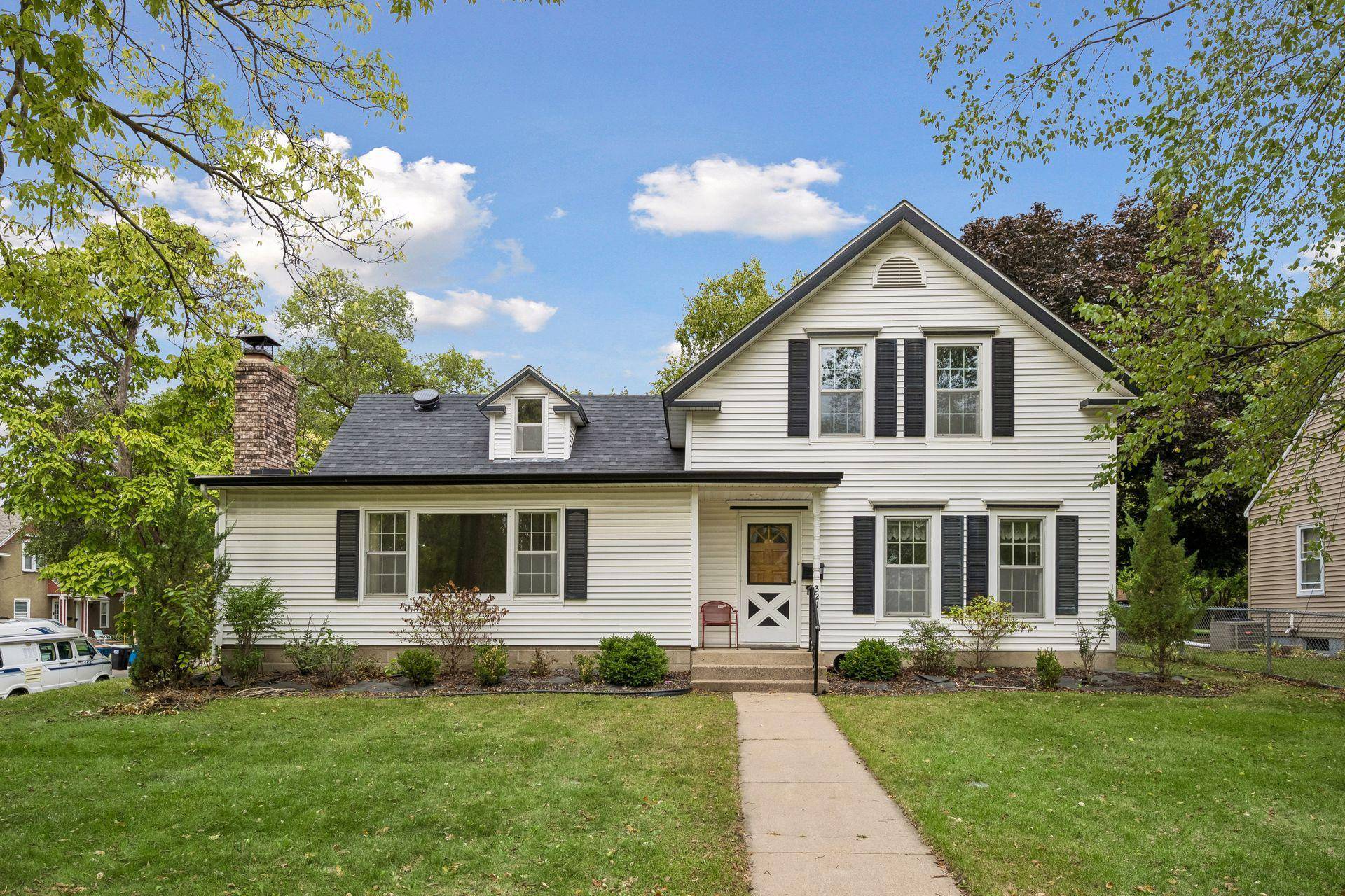321 Benton ST, Anoka, MN 55303
