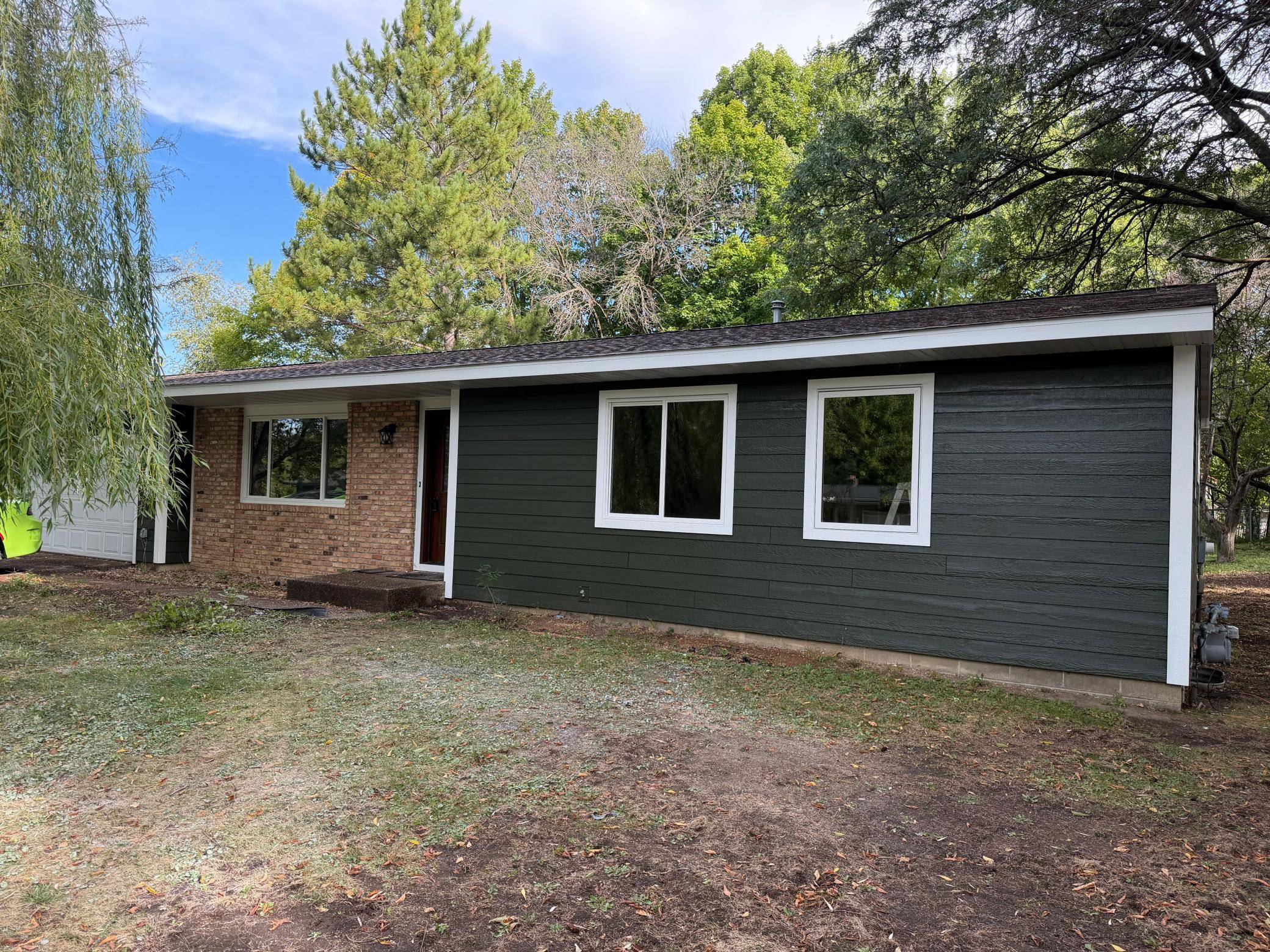 18212 Ginavale LN, Eden Prairie, MN 55346