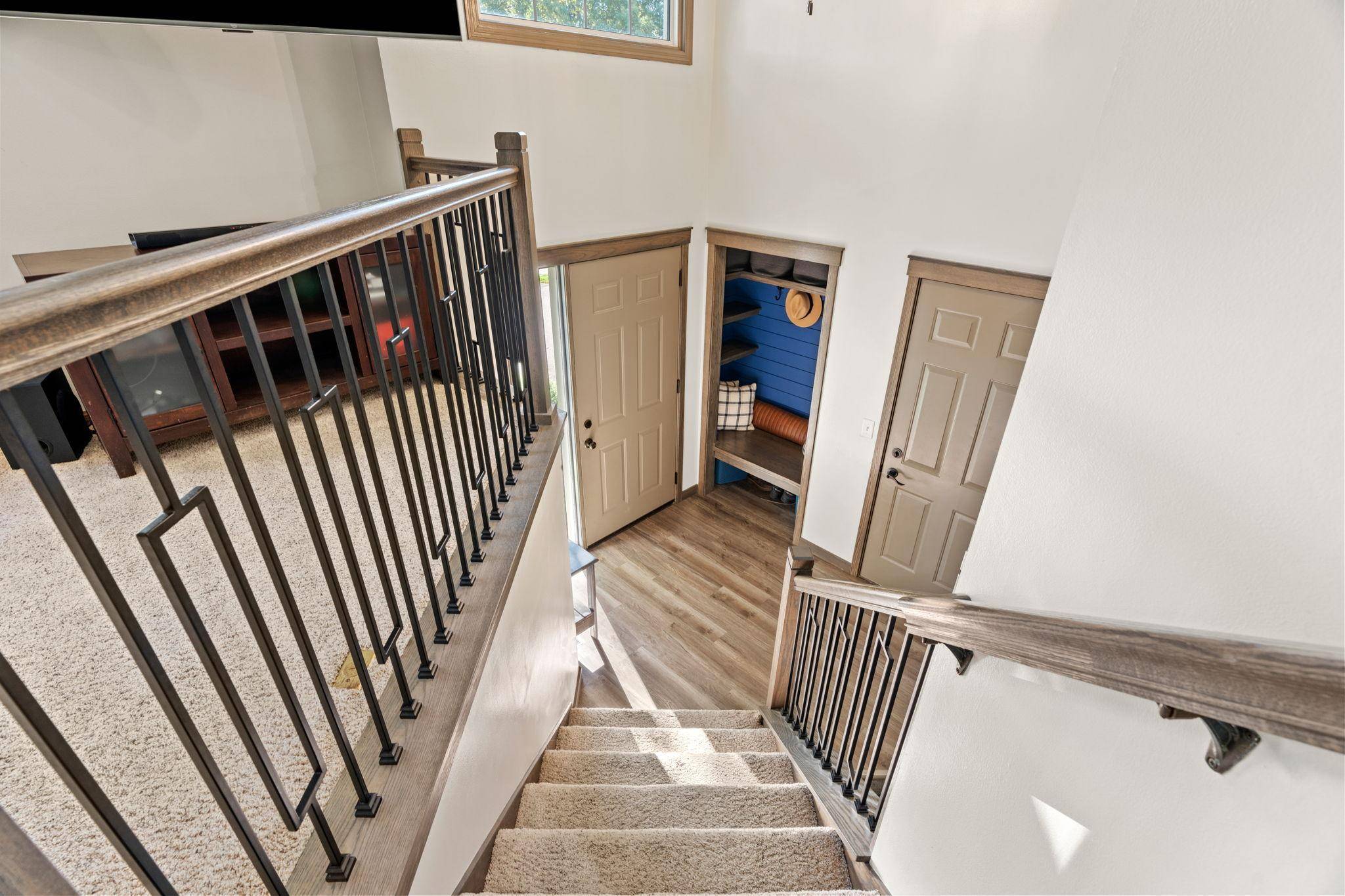 9545 Hillside DR, Champlin, MN 55316