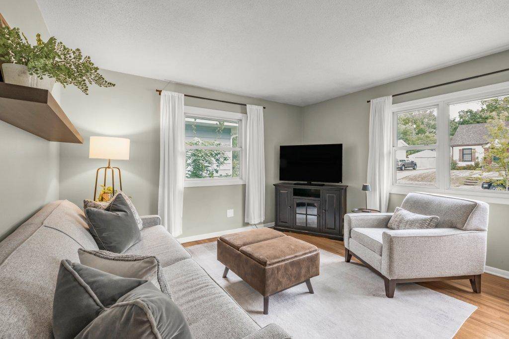2302 Maiden LN, Columbia Heights, MN 55421