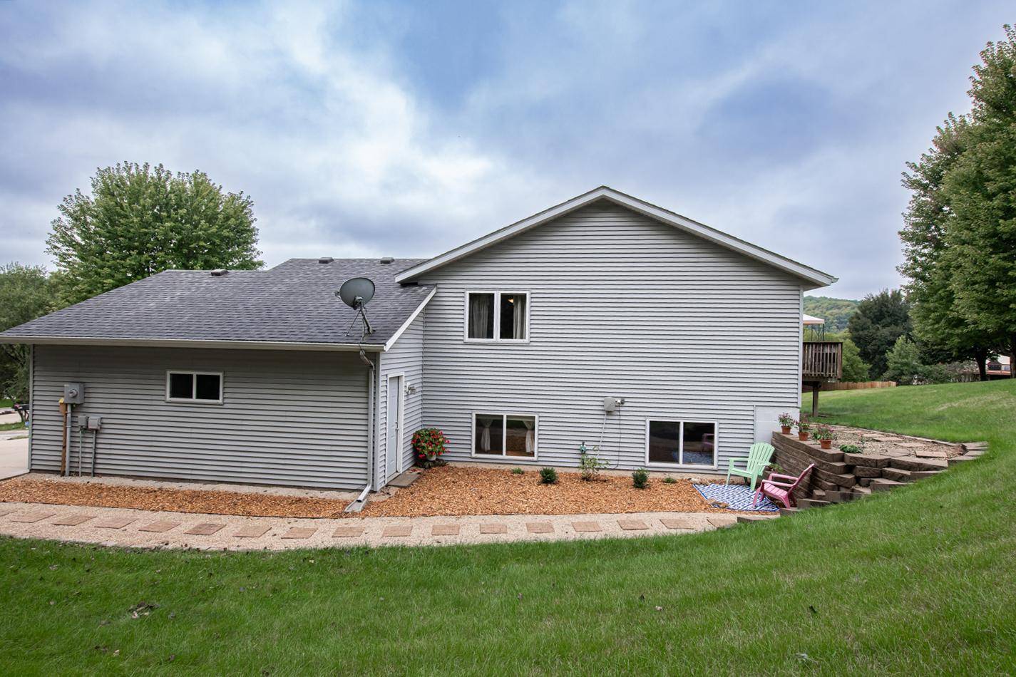 8540 Crocus LN, Winona, MN 55987