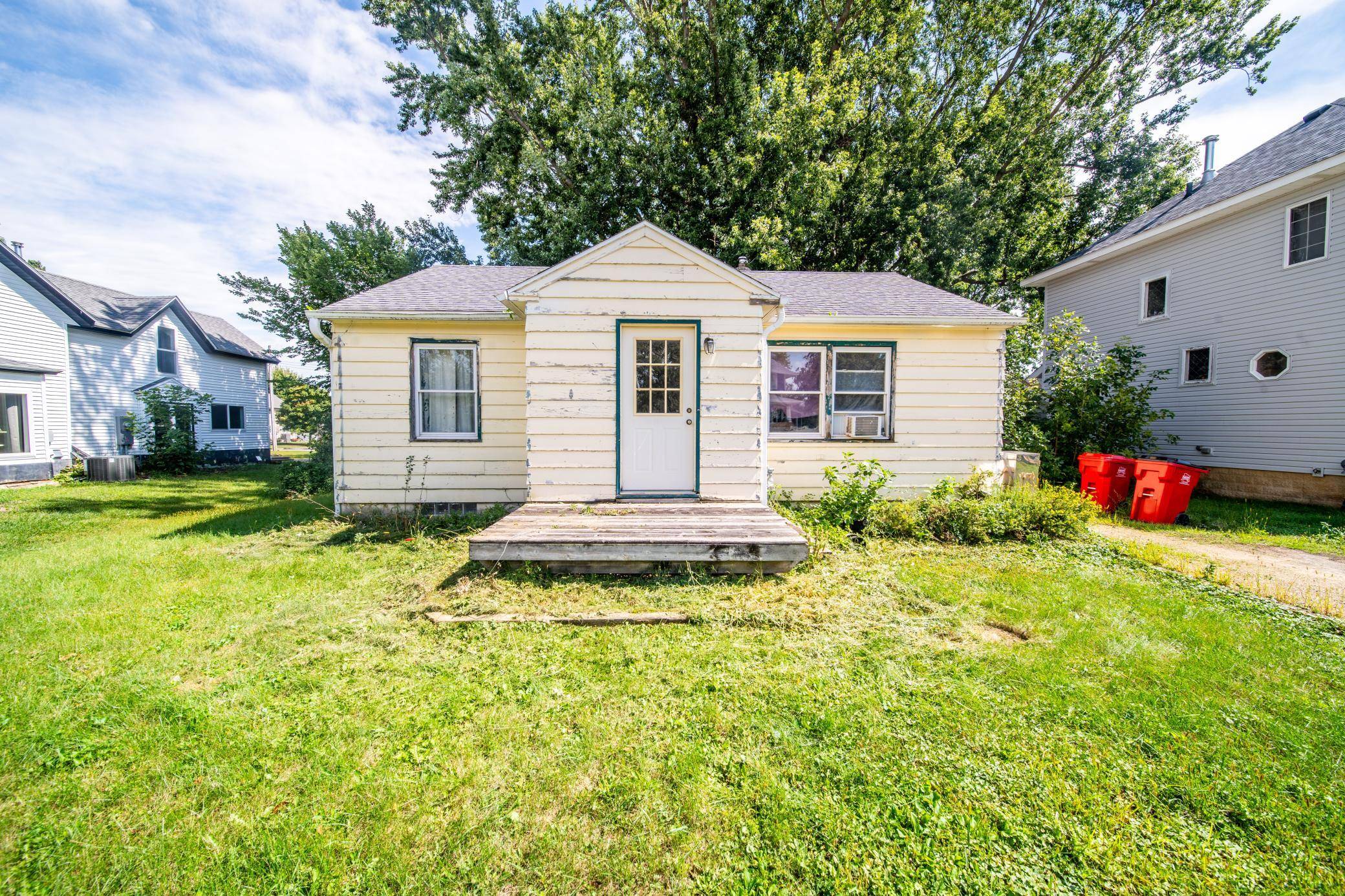206 3rd Ave NW, Kasson, MN 55944