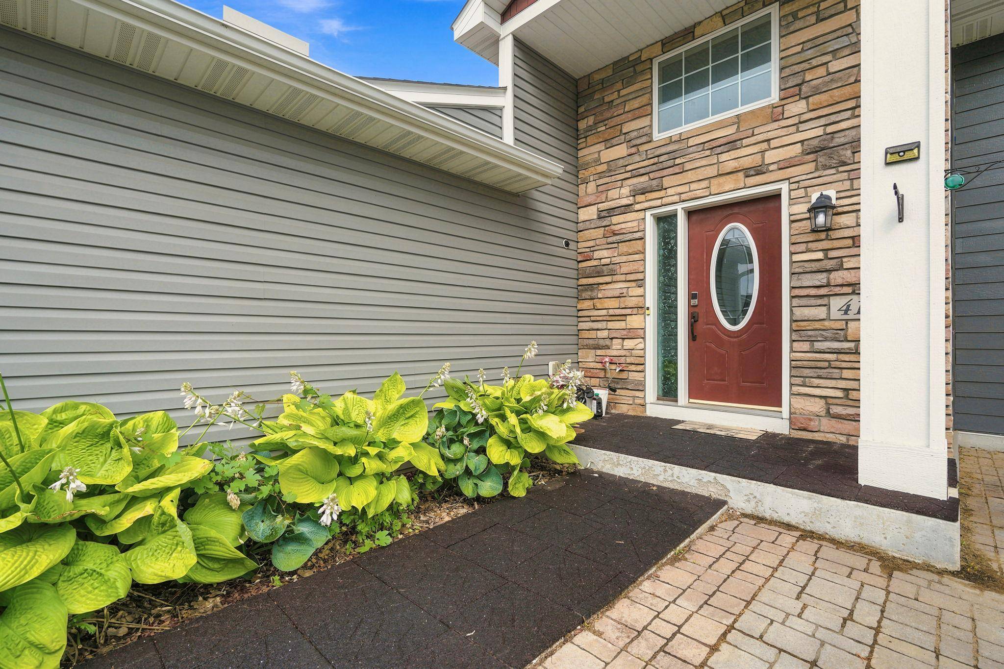 412 66th ST SW, Waverly, MN 55390