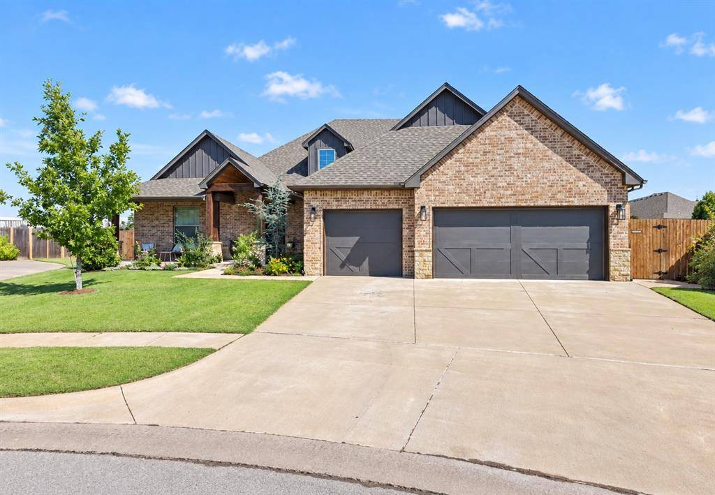 13300 NW 7th CT, Yukon, OK 73099
