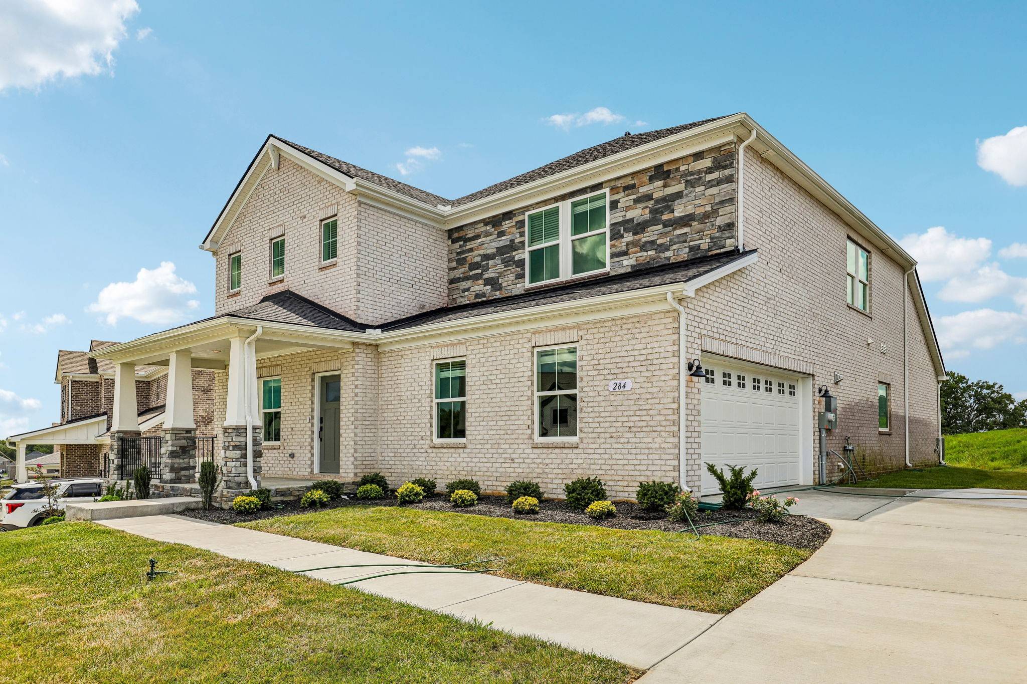 284 Johnnys Pl, Mount Juliet, TN 37122