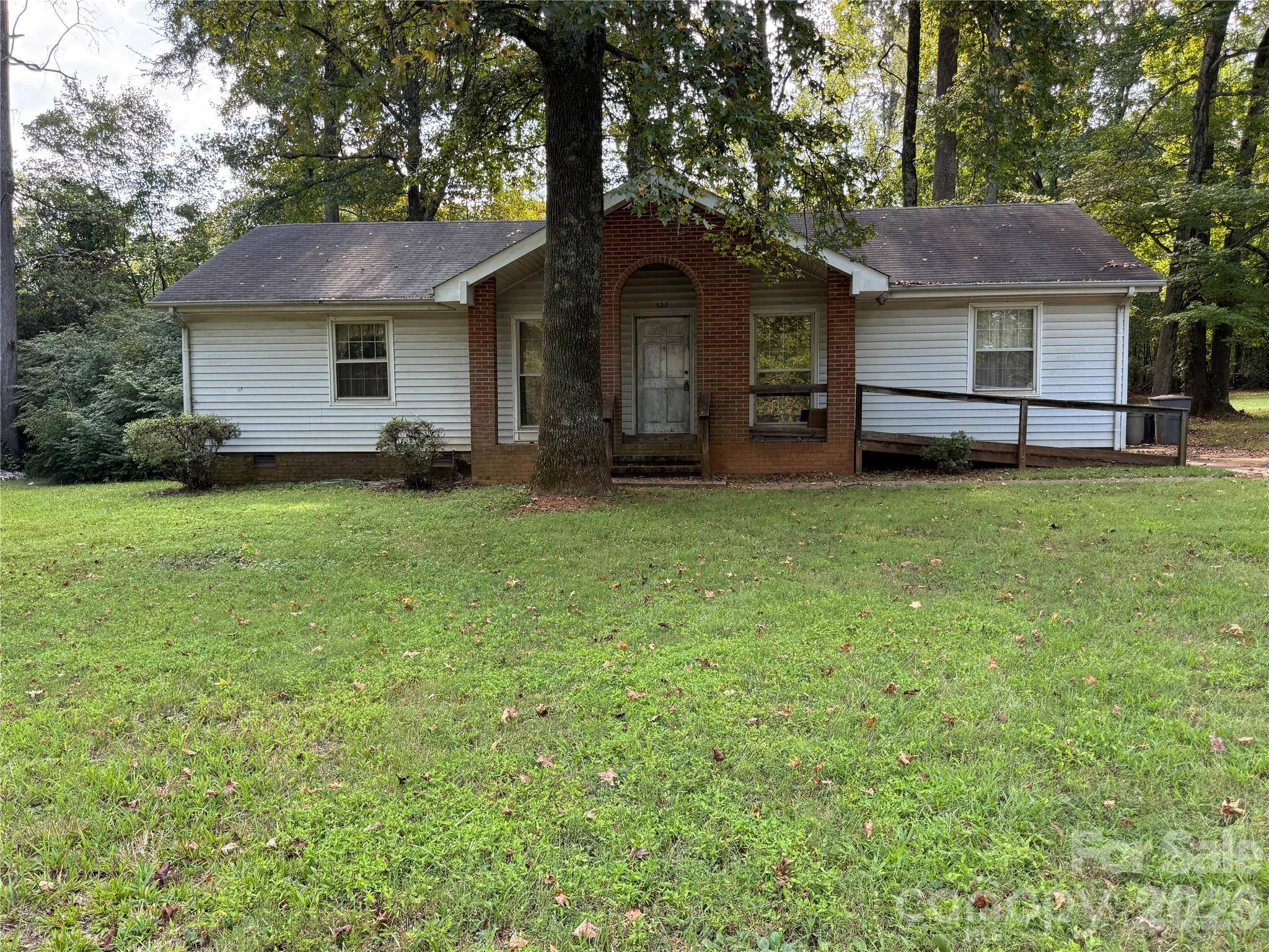 523 Culloden CT, Charlotte, NC 28214