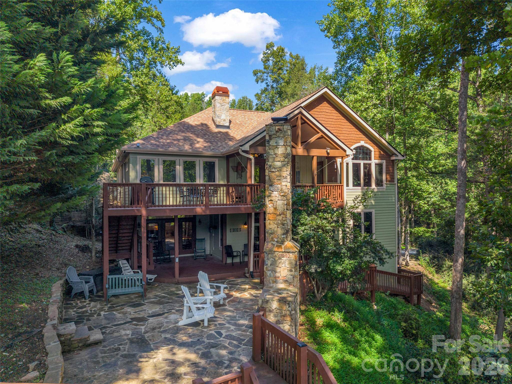 361 Lurewoods Manor DR, Lake Lure, NC 28746