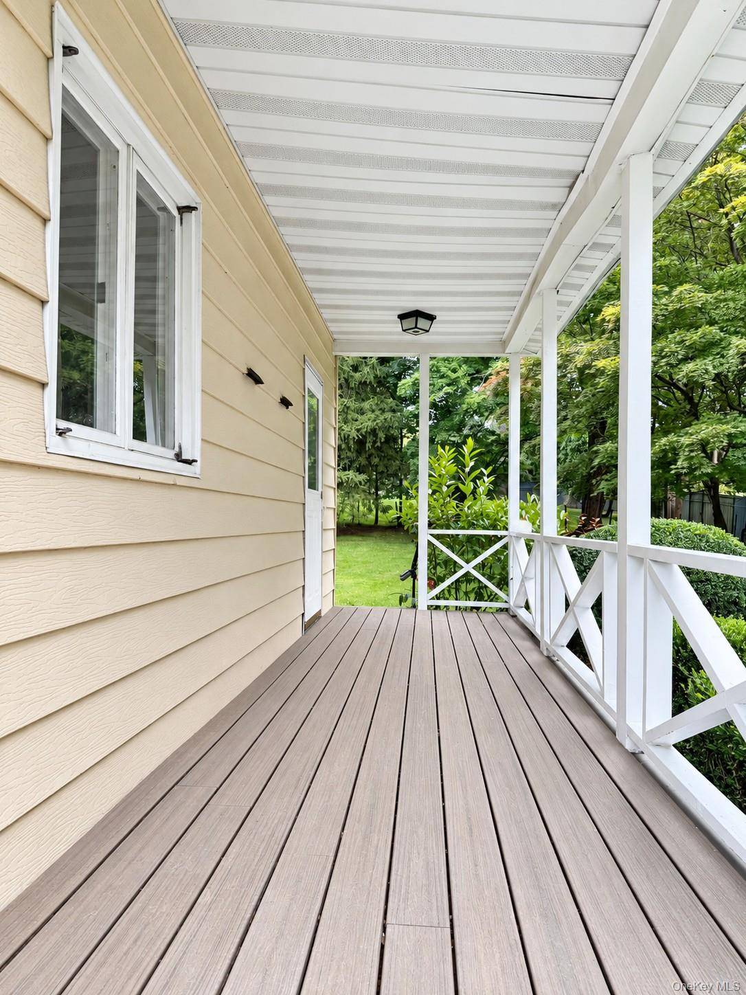 547 #A King ST, Chappaqua, NY 10514