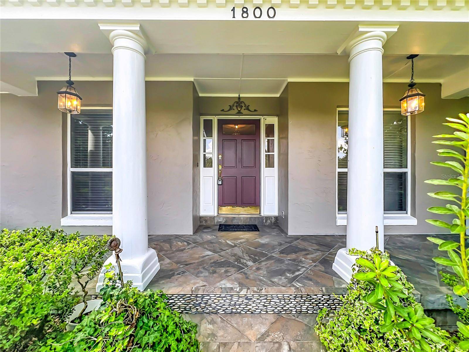 1800 COUNTRY CLUB DR, Eustis, FL 32726