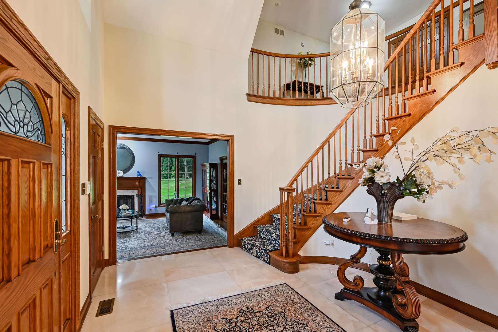 1711 Midwest Club Pkwy, Oak Brook, IL 60523