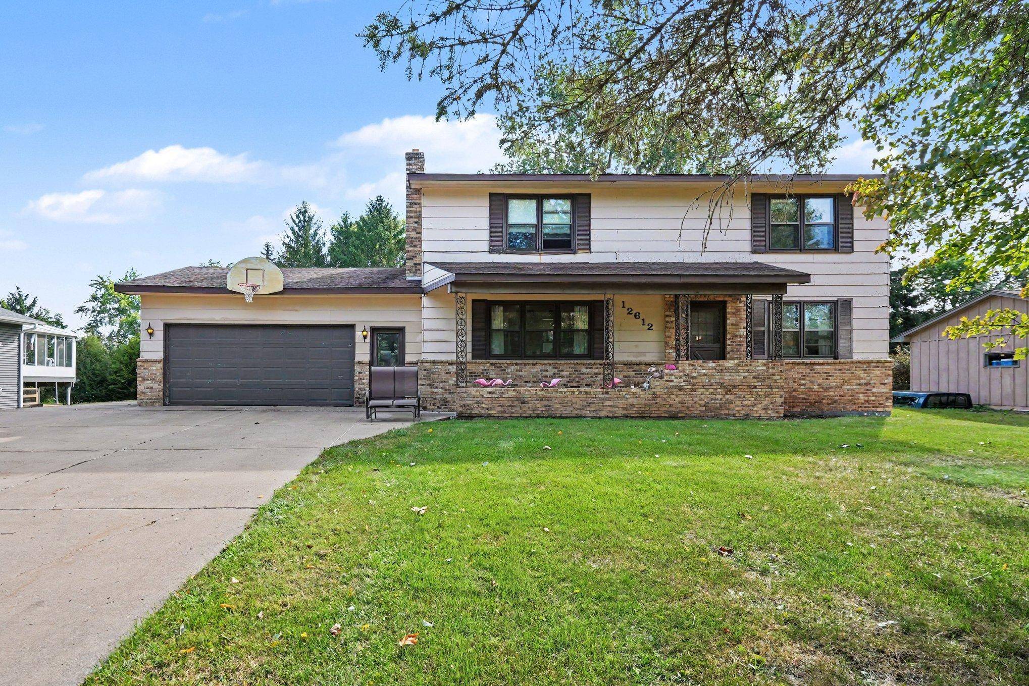 12612 Scharber ST, Rogers, MN 55374