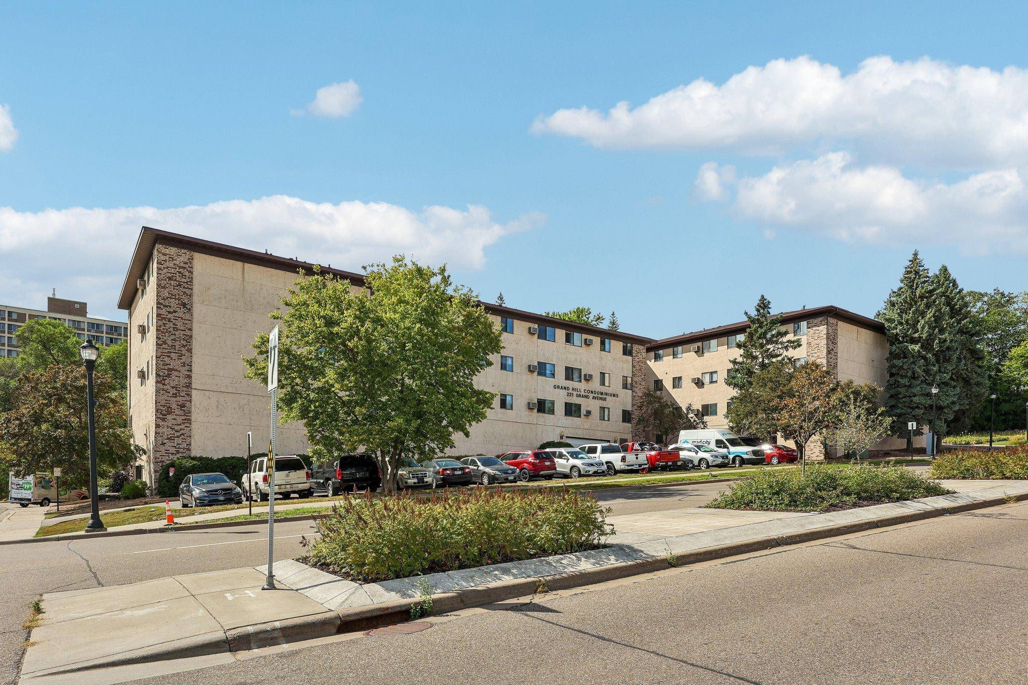 221 Grand Ave #115, South Saint Paul, MN 55075