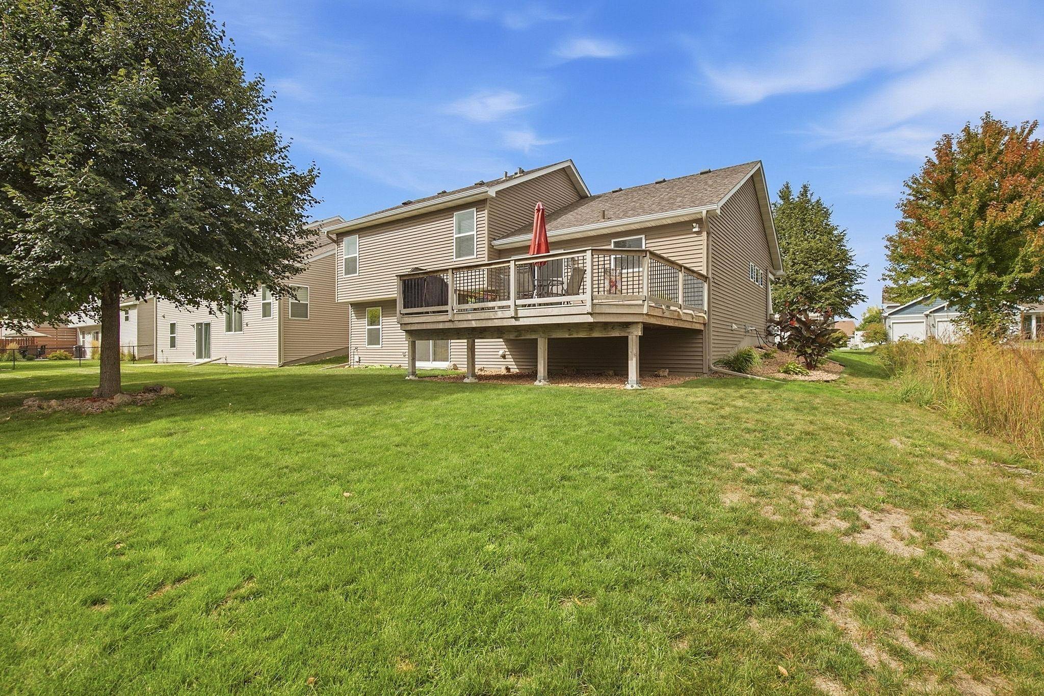 4013 126th PL, Savage, MN 55378