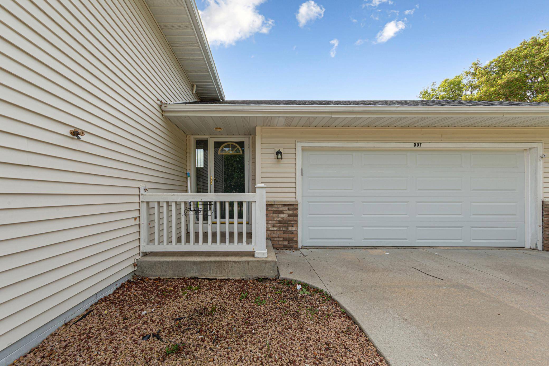 507 43rd AVE NW, Rochester, MN 55901