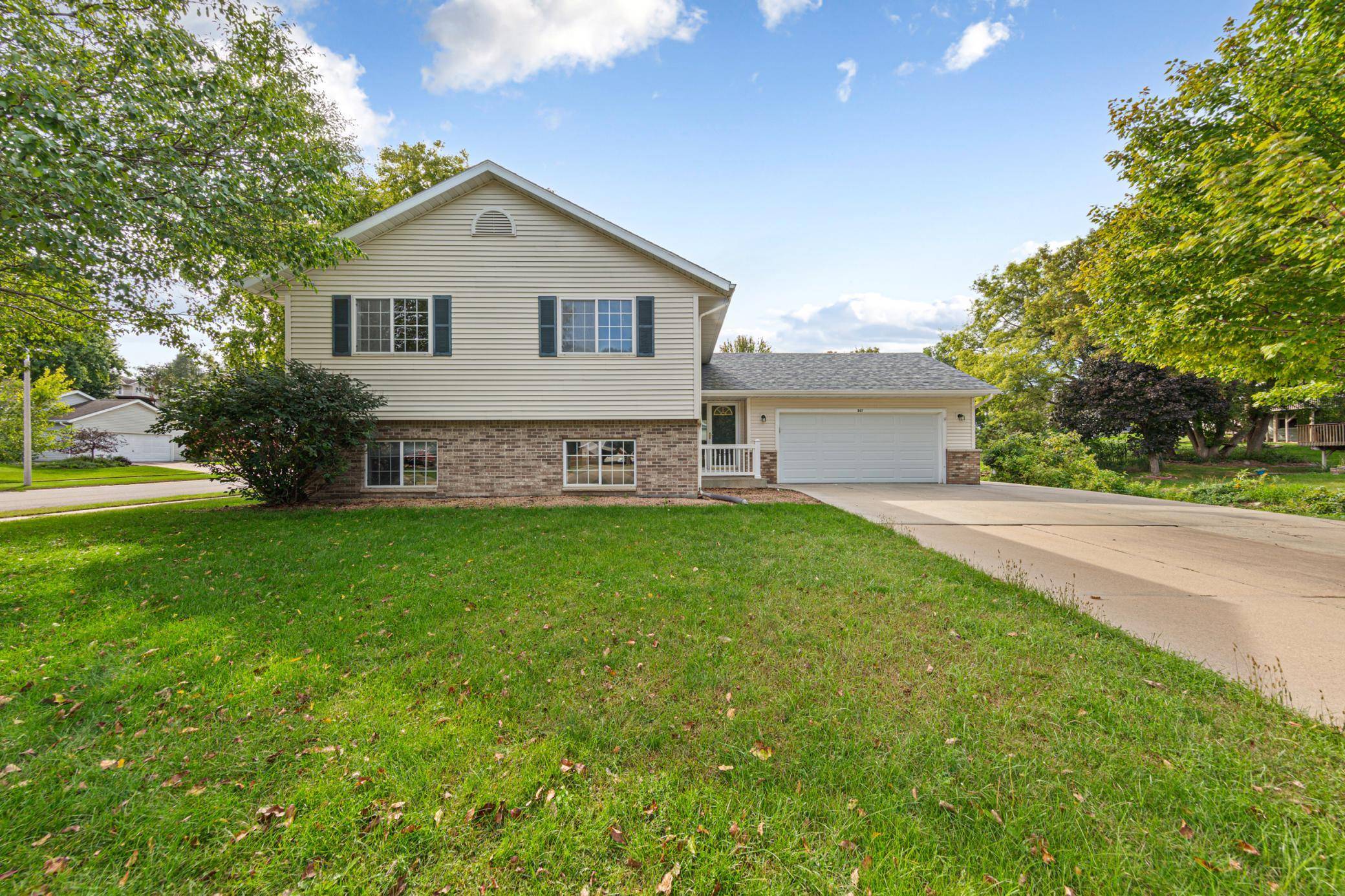 507 43rd AVE NW, Rochester, MN 55901