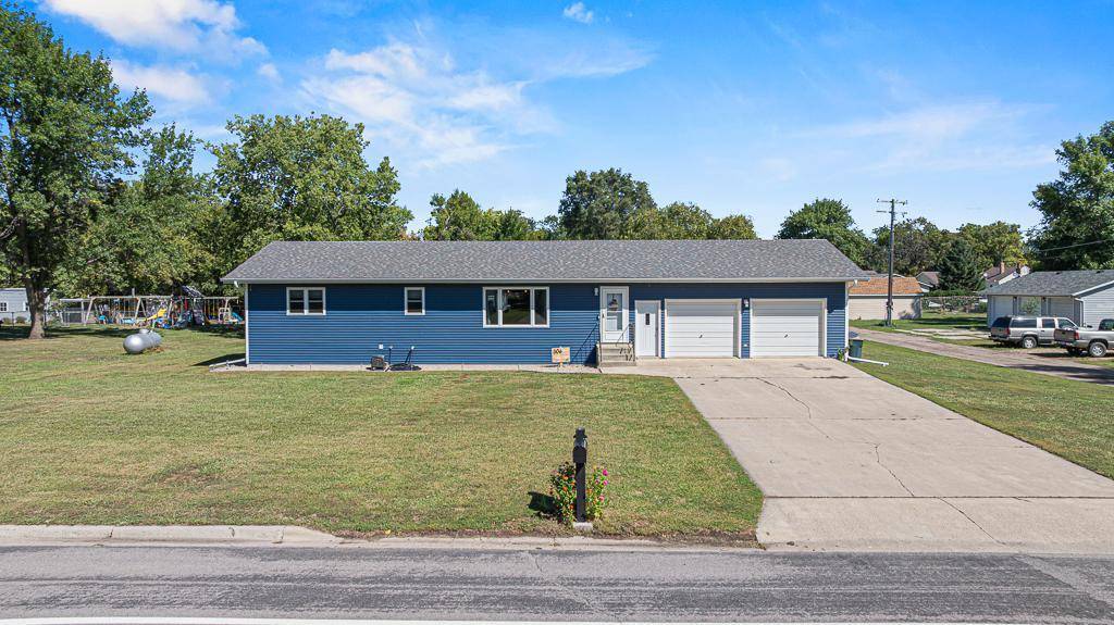306 W 4th ST, Minneota, MN 56264