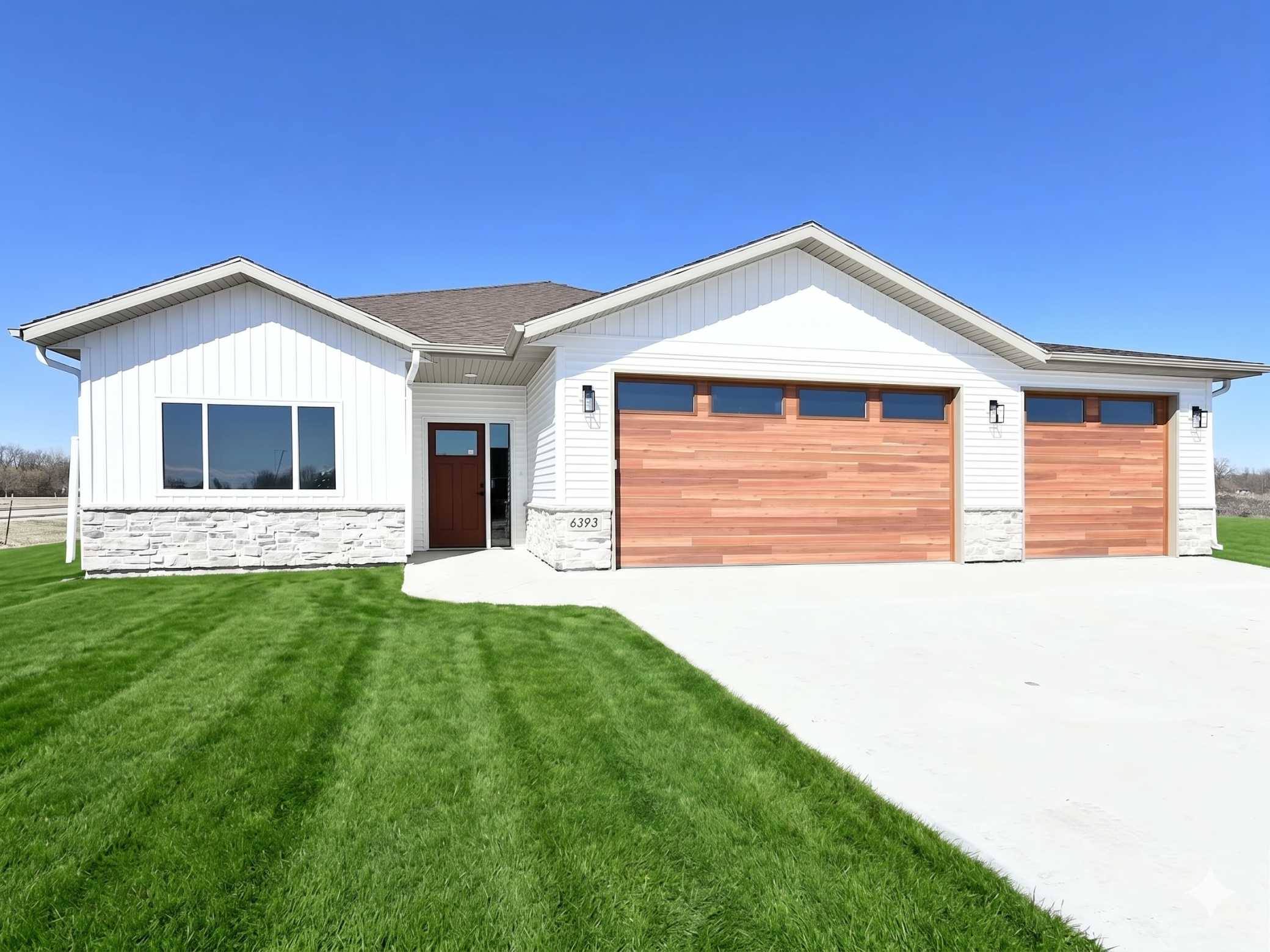 6393 68th ST S, Horace, ND 58047