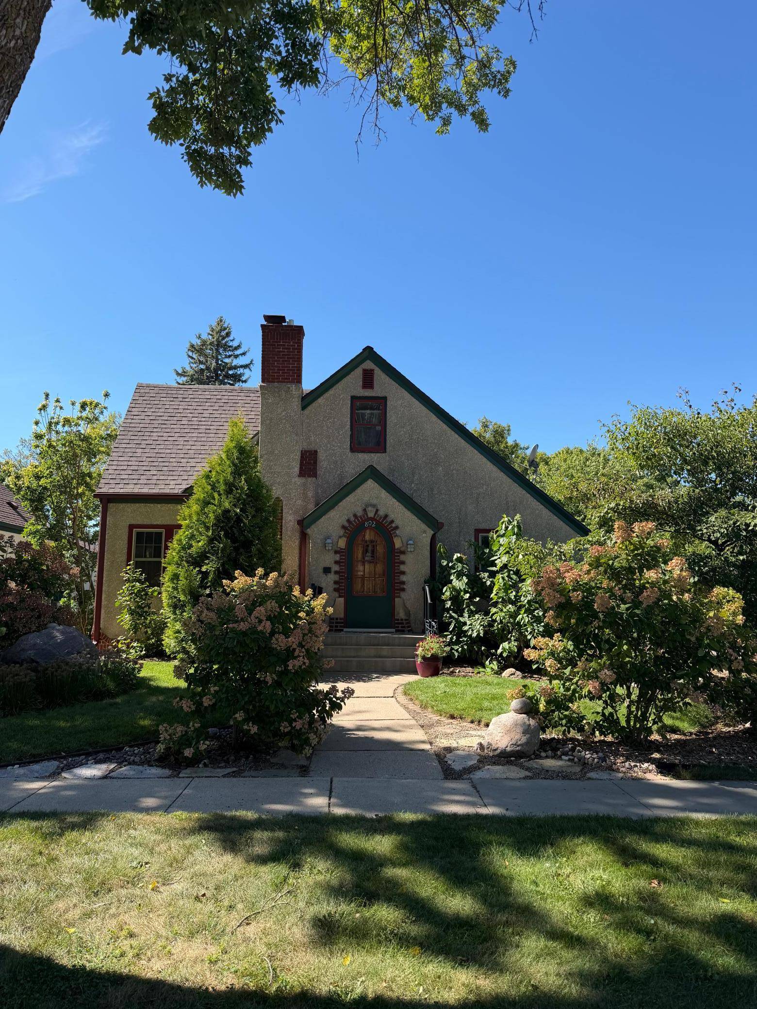802 SW 6th ST, Willmar, MN 56201