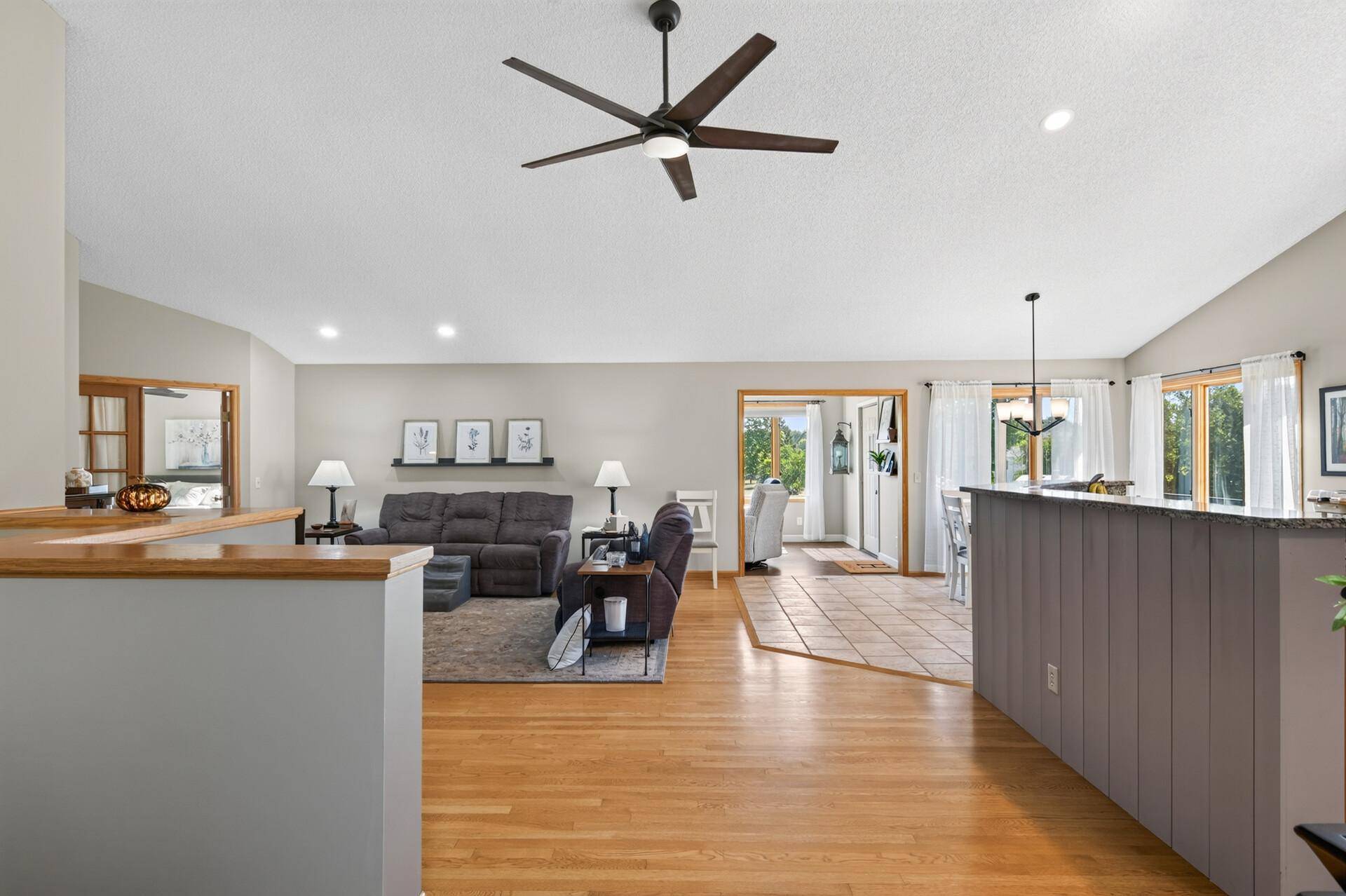 14372 Heather Ridge DR, Rogers, MN 55374