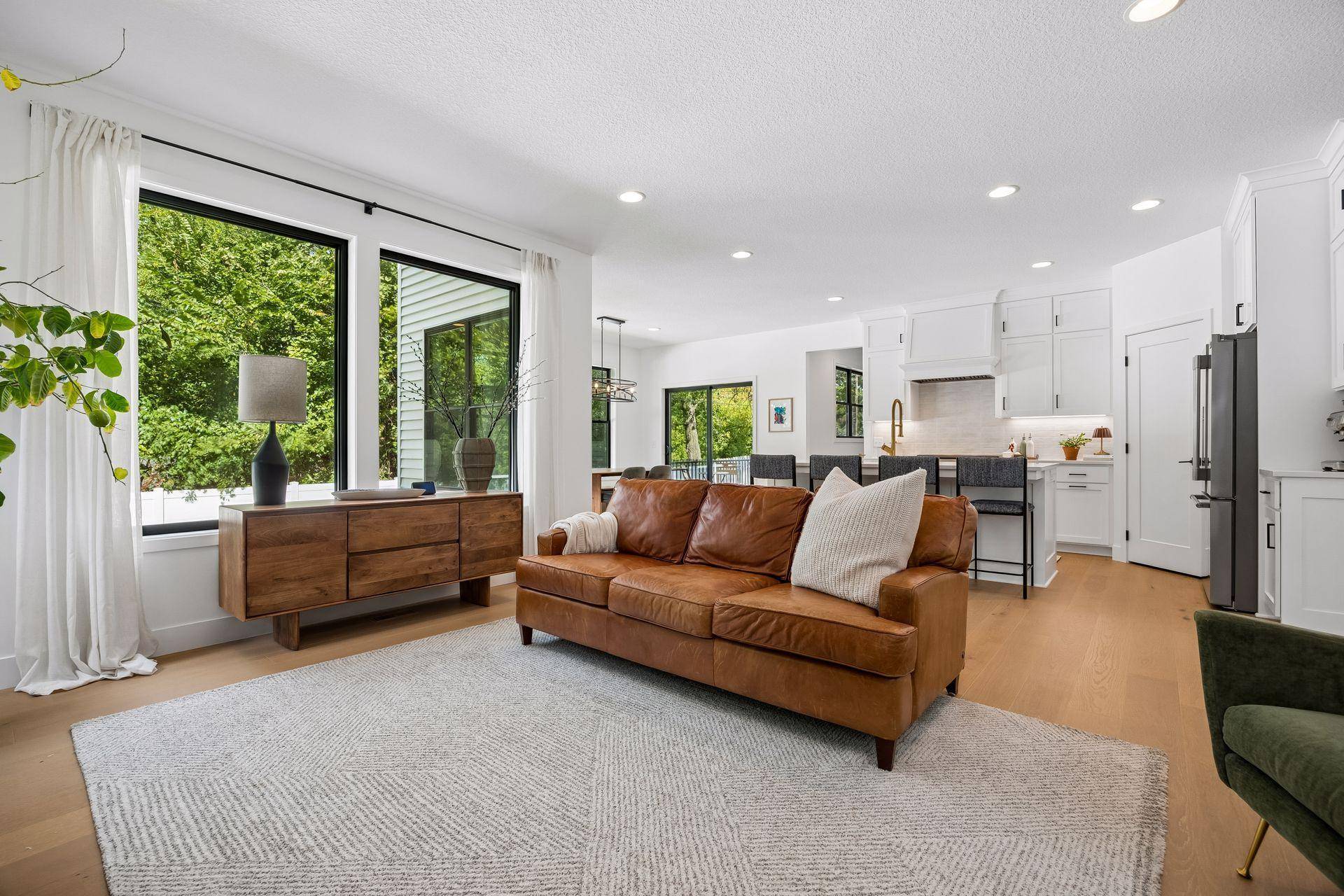 18806 South LN, Minnetonka, MN 55345