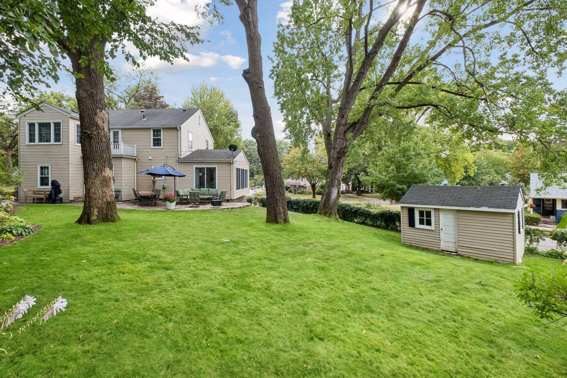 1995 Norfolk AVE, Saint Paul, MN 55116