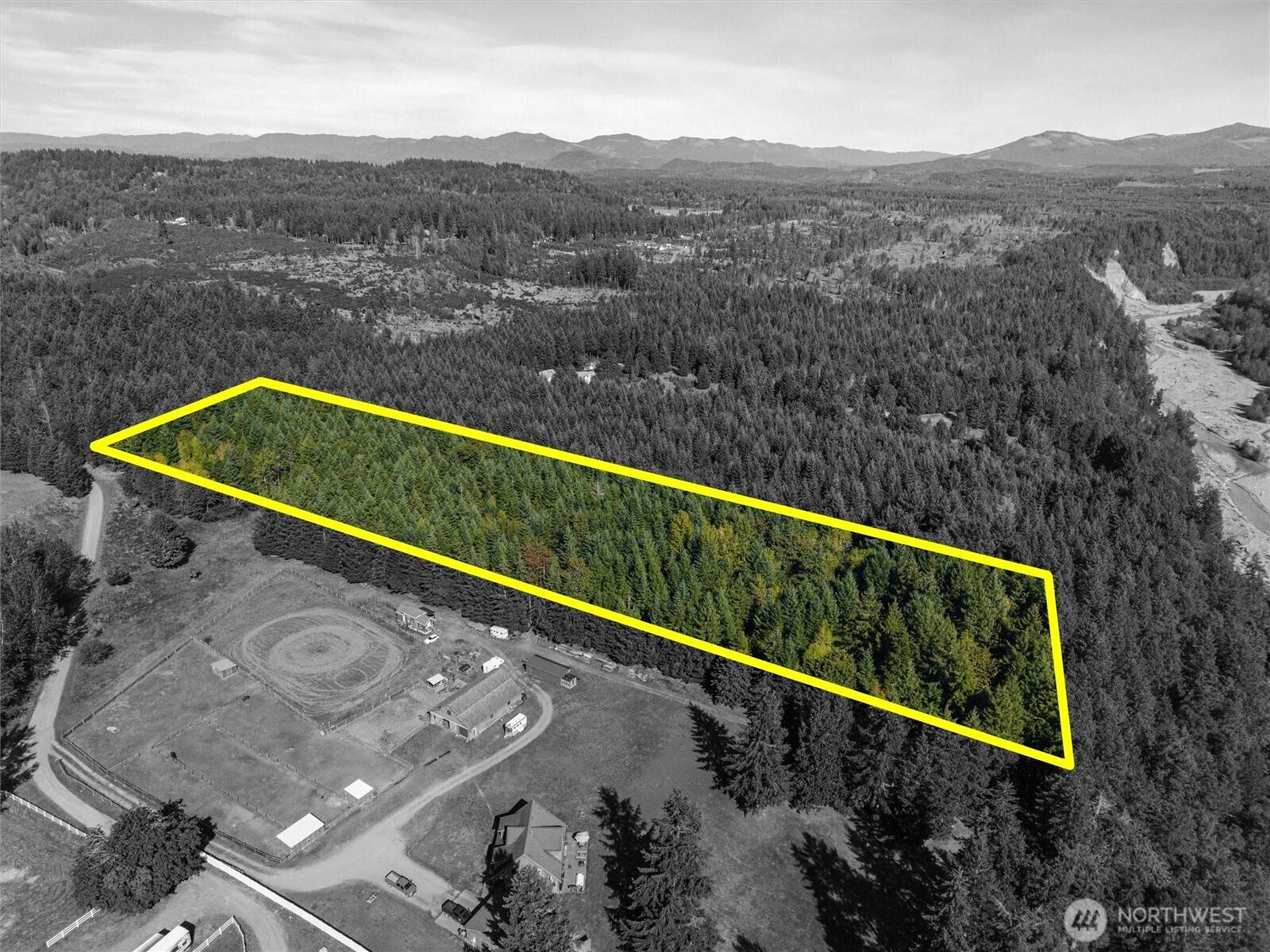 16815 224th Avenue Ct E, Orting, WA 98360