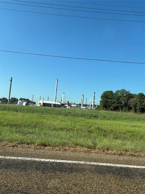 989 S I H 20 Service Road W, Waskom, TX 75692
