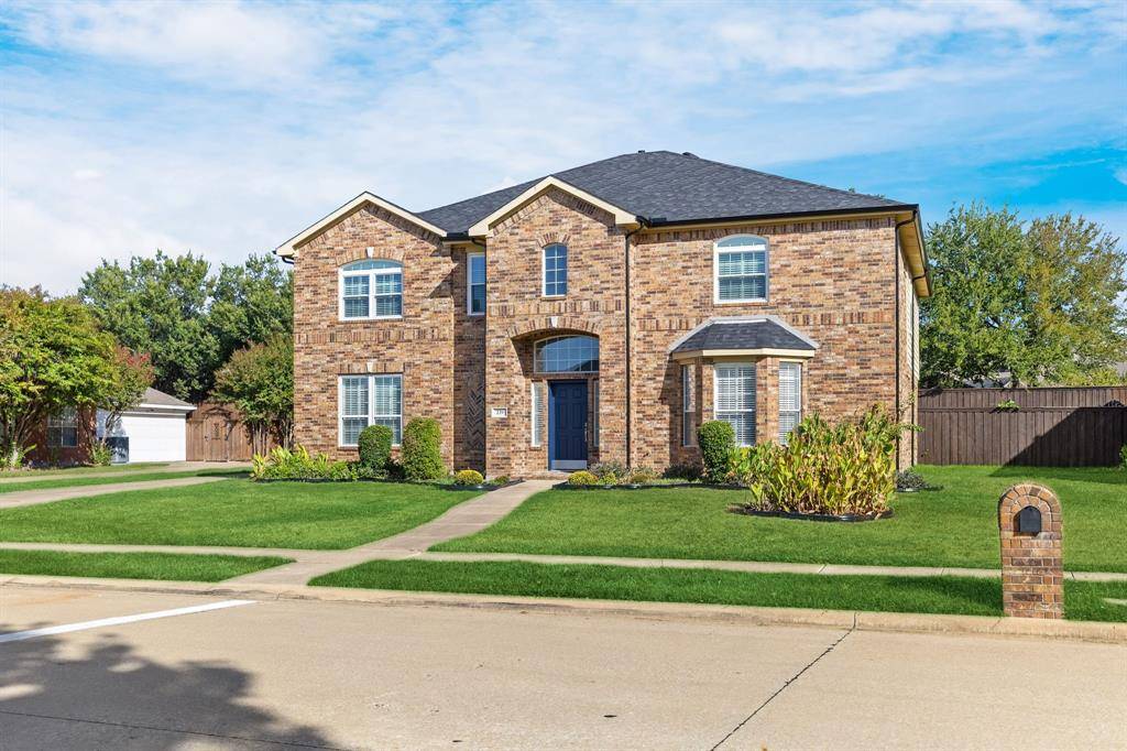 239 Glen Ridge Drive, Murphy, TX 75094