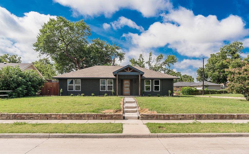 1822 Gravley Drive, Carrollton, TX 75006