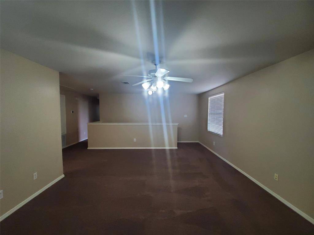 2512 Comstock Lane, Mesquite, TX 75181
