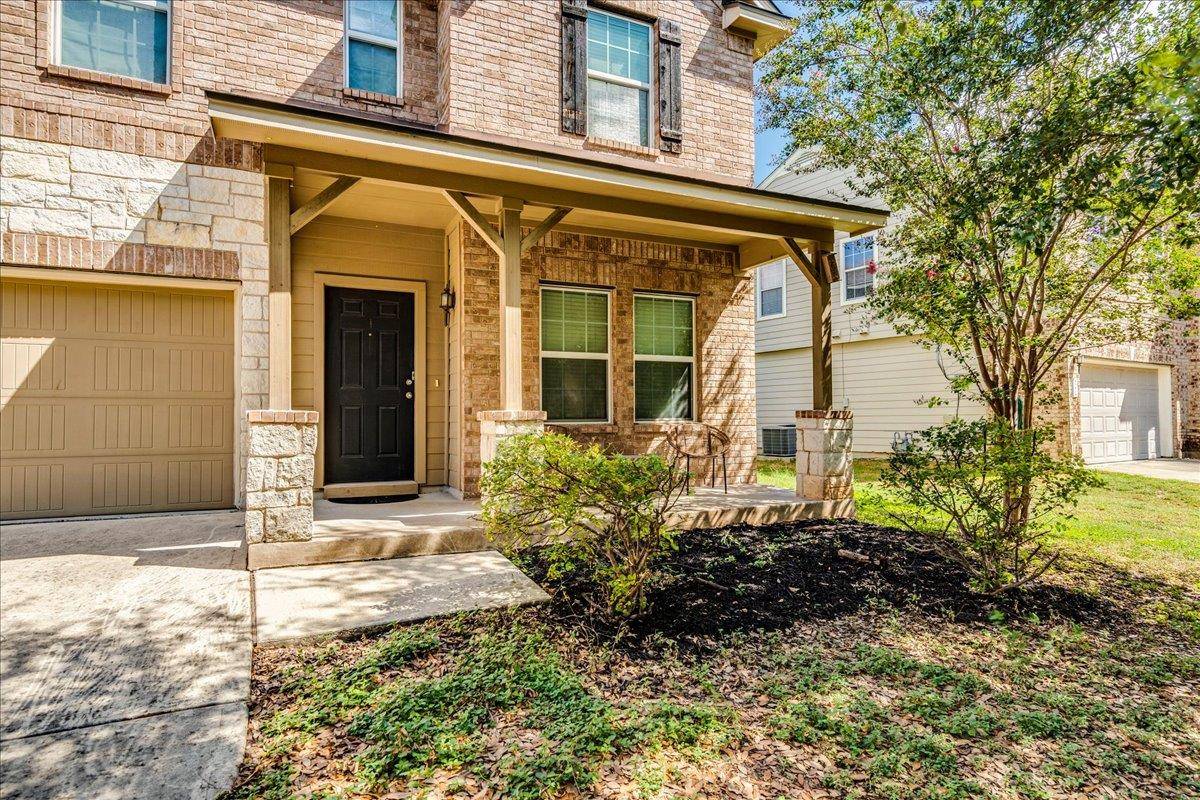 809 Hometown PKWY, Kyle, TX 78640