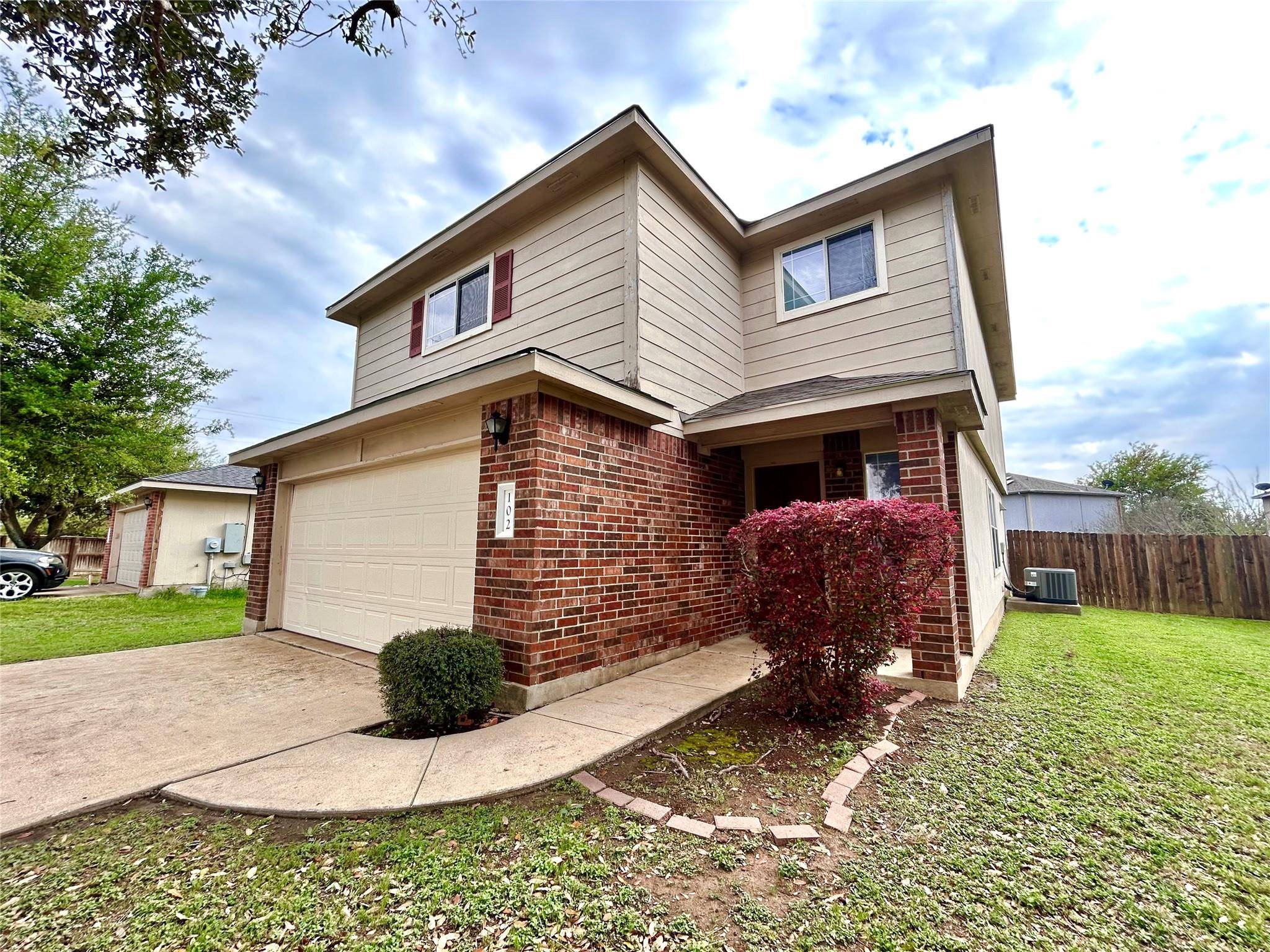102 Adame LN, Hutto, TX 78634