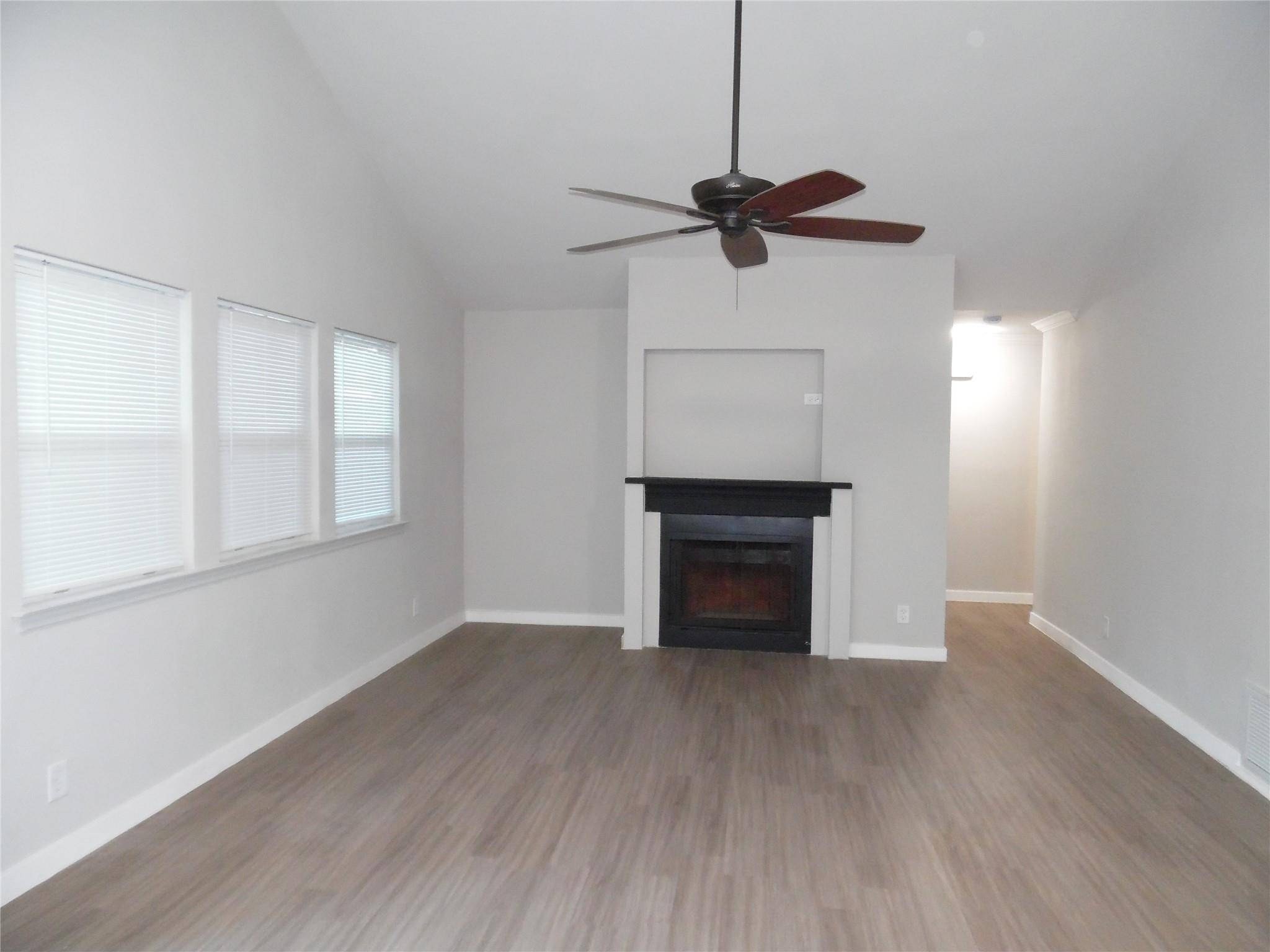1209 Green Valley CV, Round Rock, TX 78664