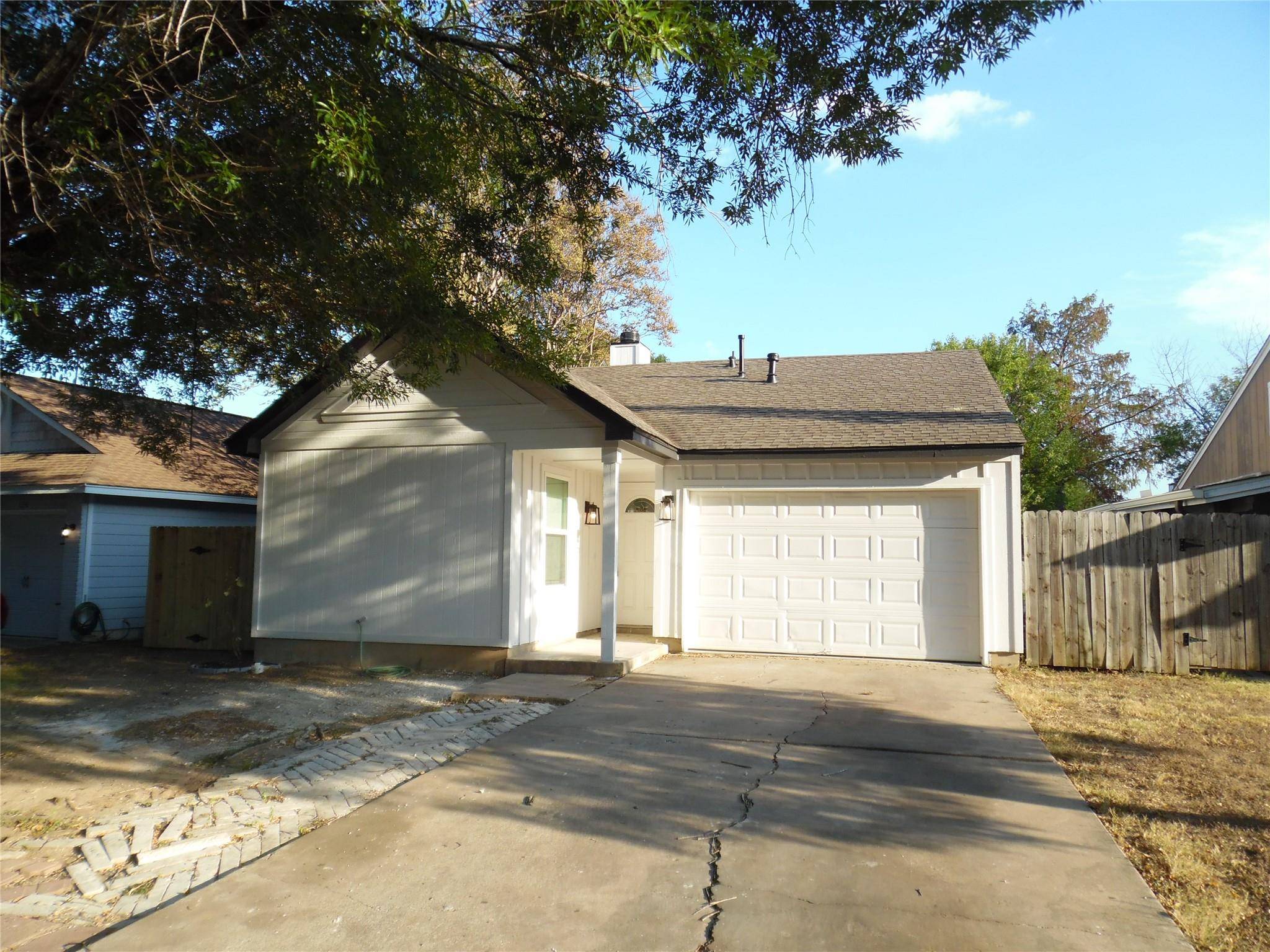 1209 Green Valley CV, Round Rock, TX 78664