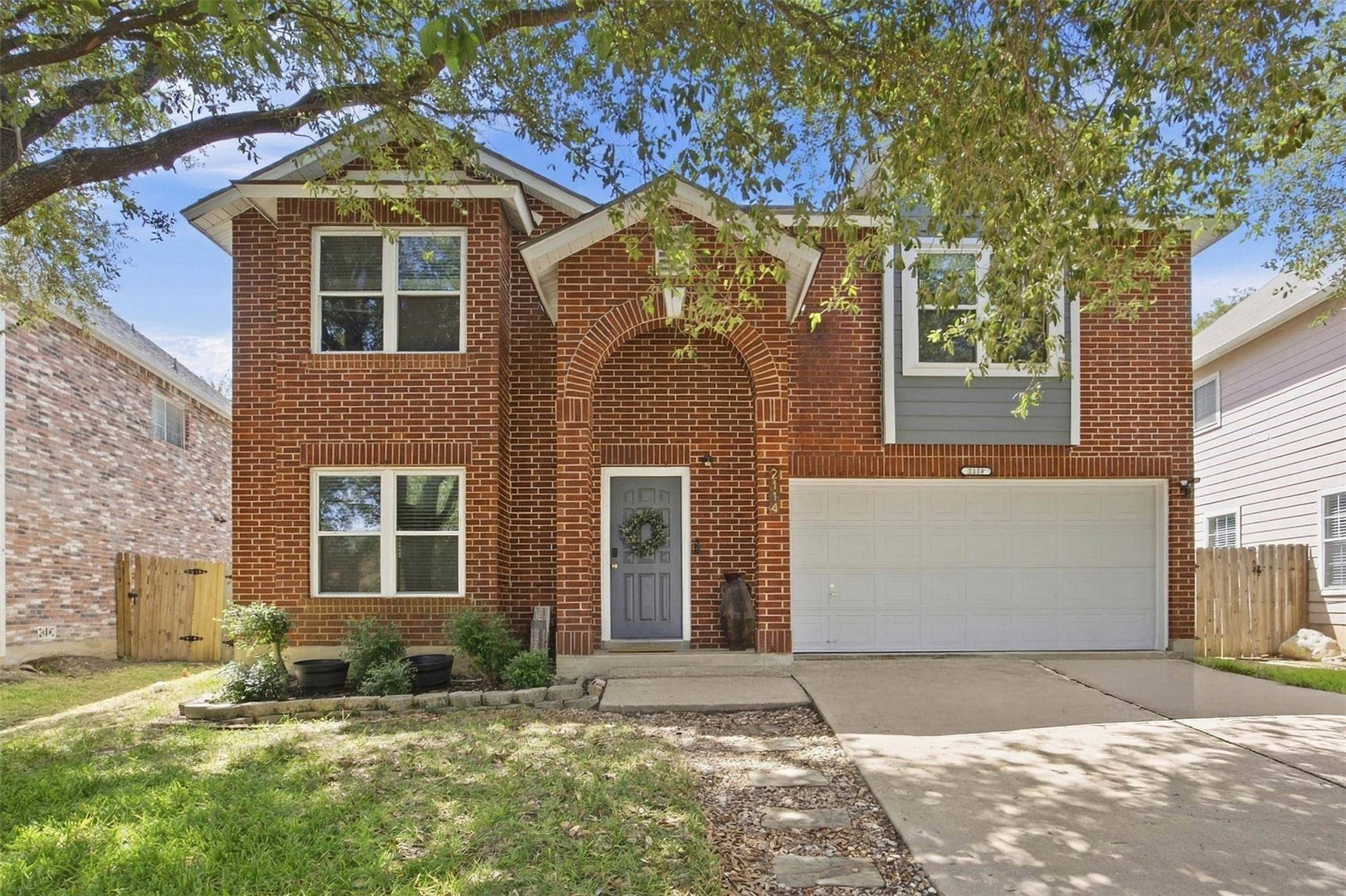 2114 Deer Creek TRL, Round Rock, TX 78665