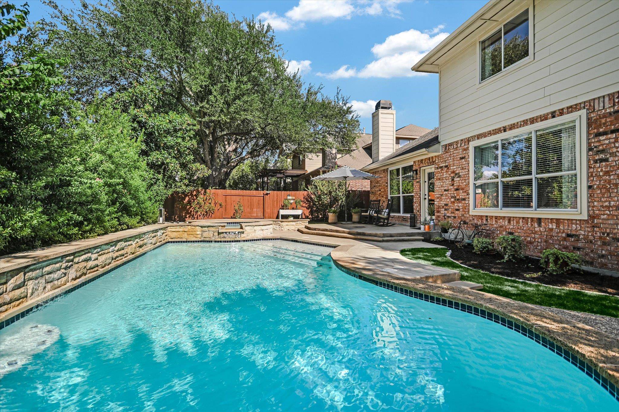 2900 Grimes Ranch RD, Austin, TX 78732