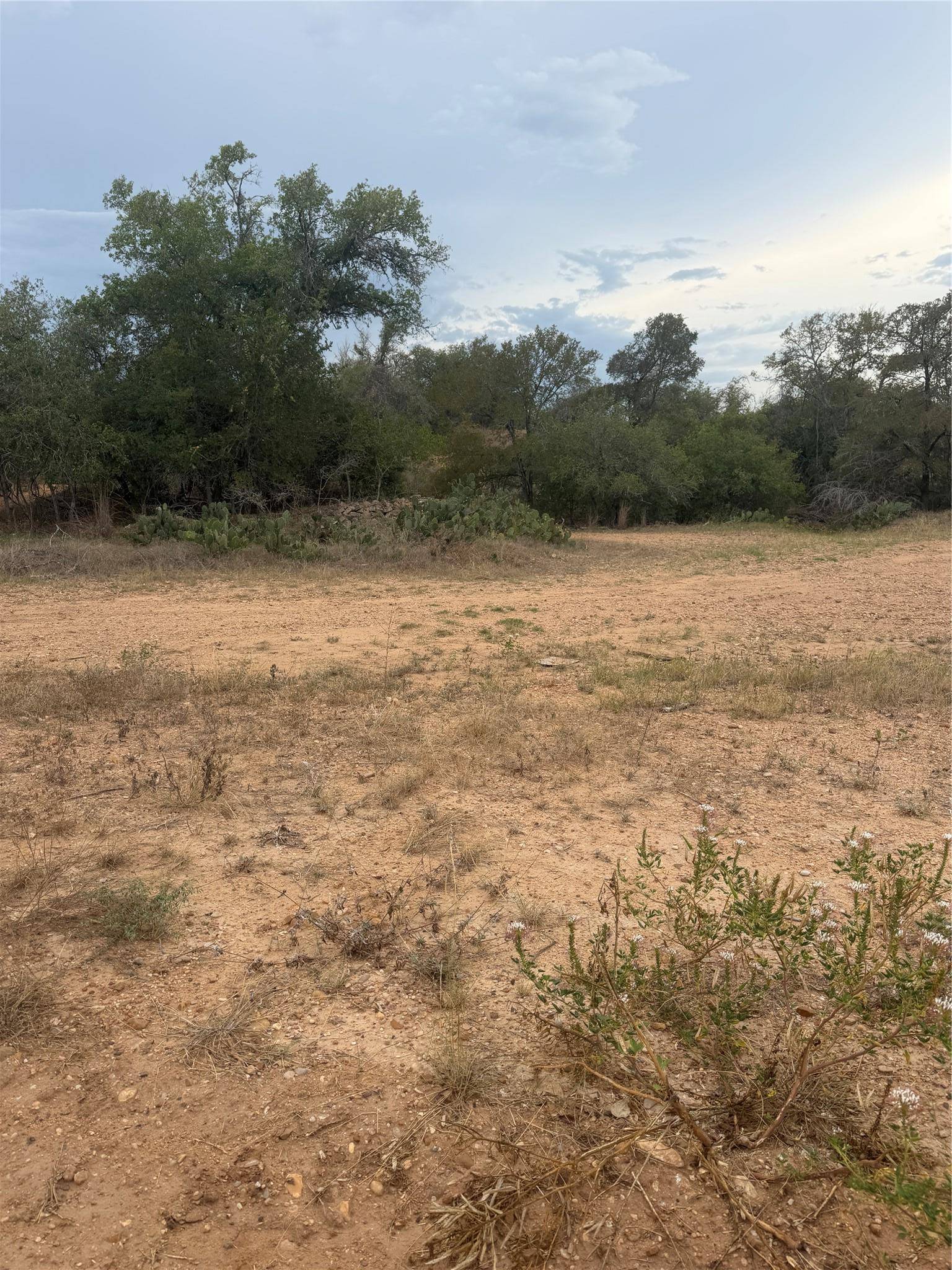 309 Kahana LN, Bastrop, TX 78602
