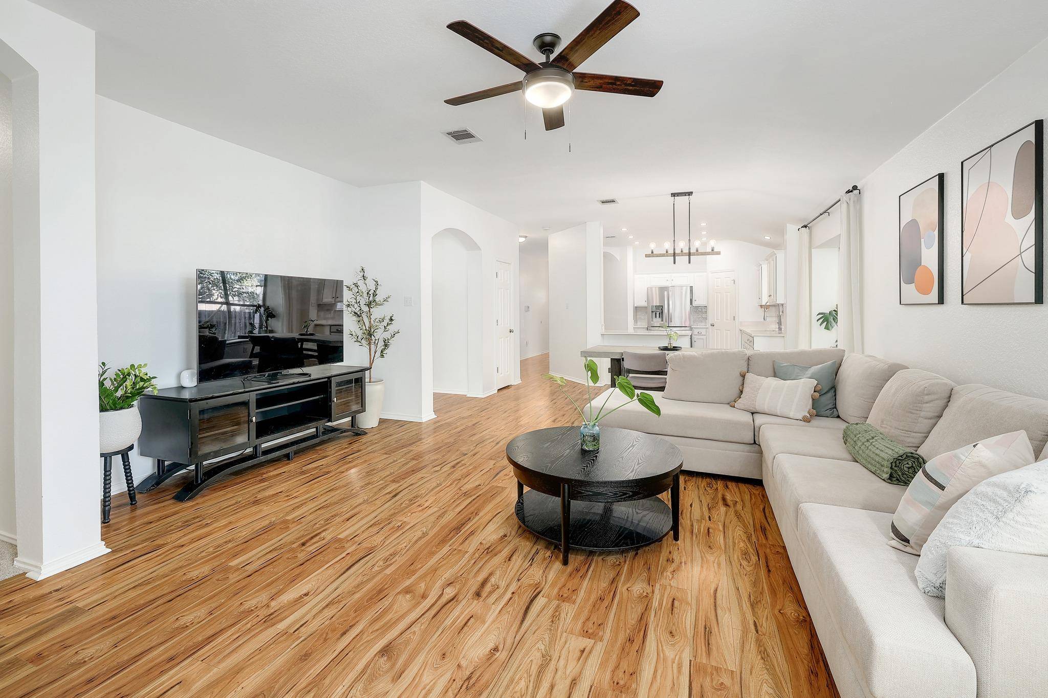 15629 Ecorio DR, Austin, TX 78728