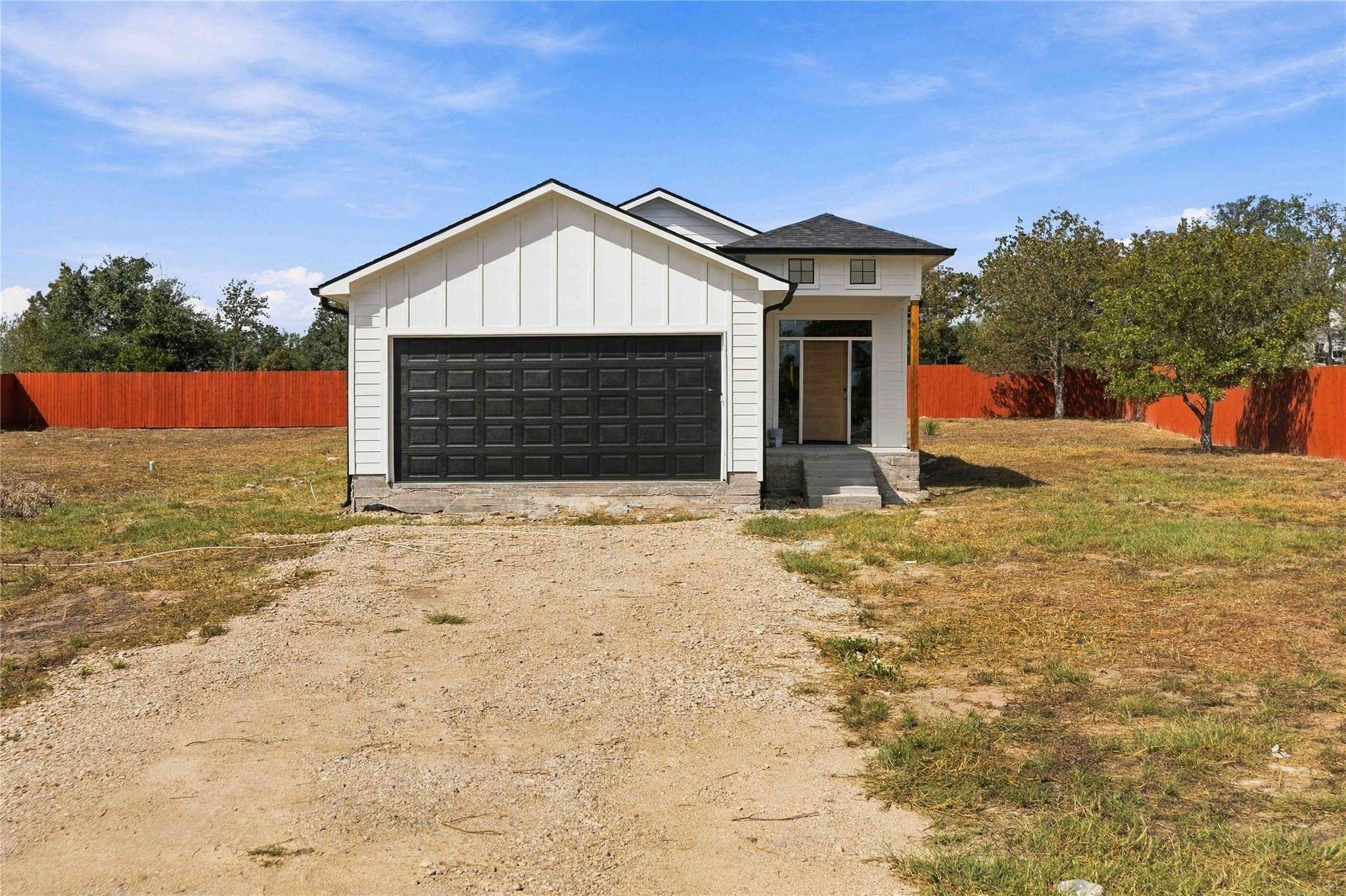 133 Esperanza DR, Bastrop, TX 78602