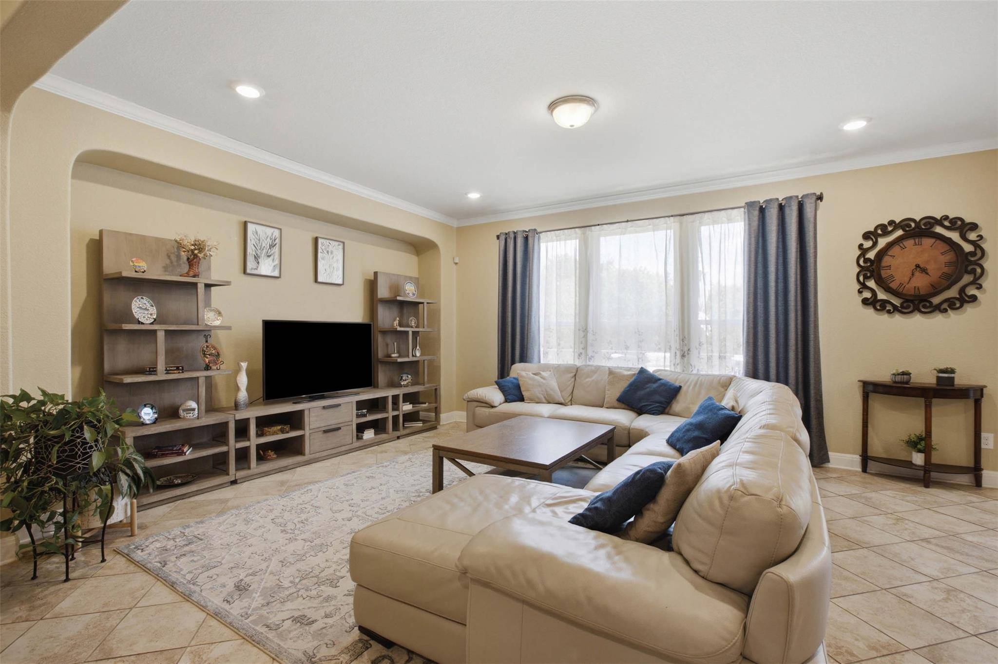 626 Landon Samuel LOOP, Pflugerville, TX 78660