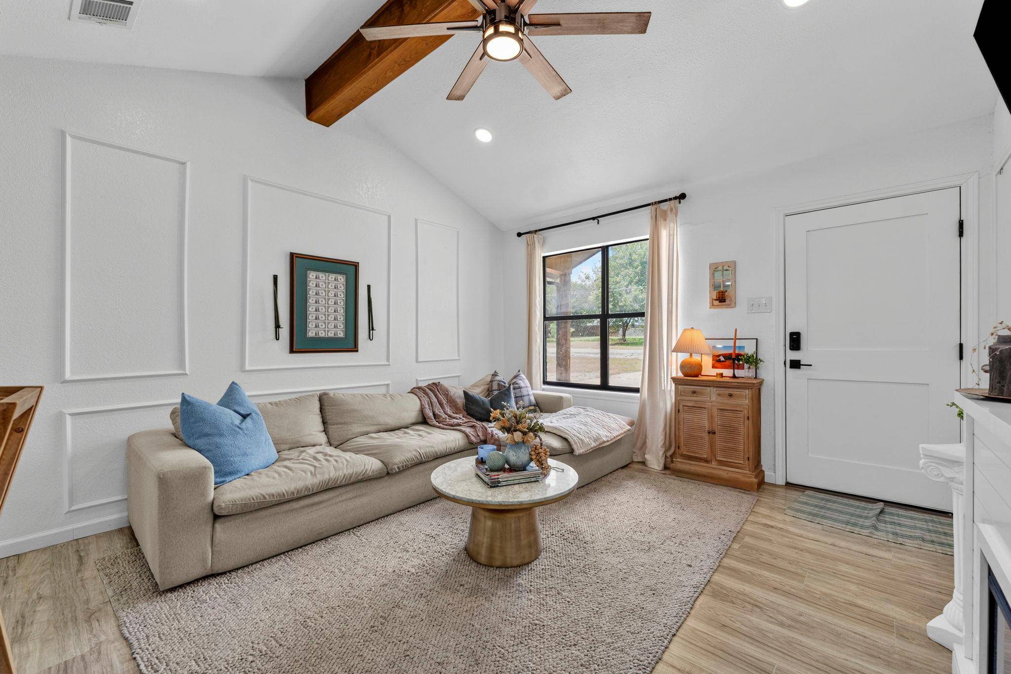 308 River Hills DR, San Marcos, TX 78666