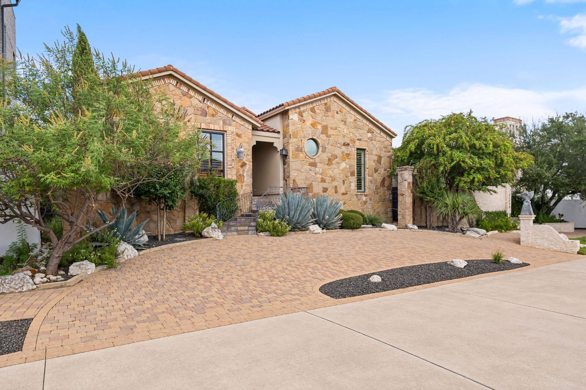 12912 Luna Montana WAY S, Austin, TX 78732
