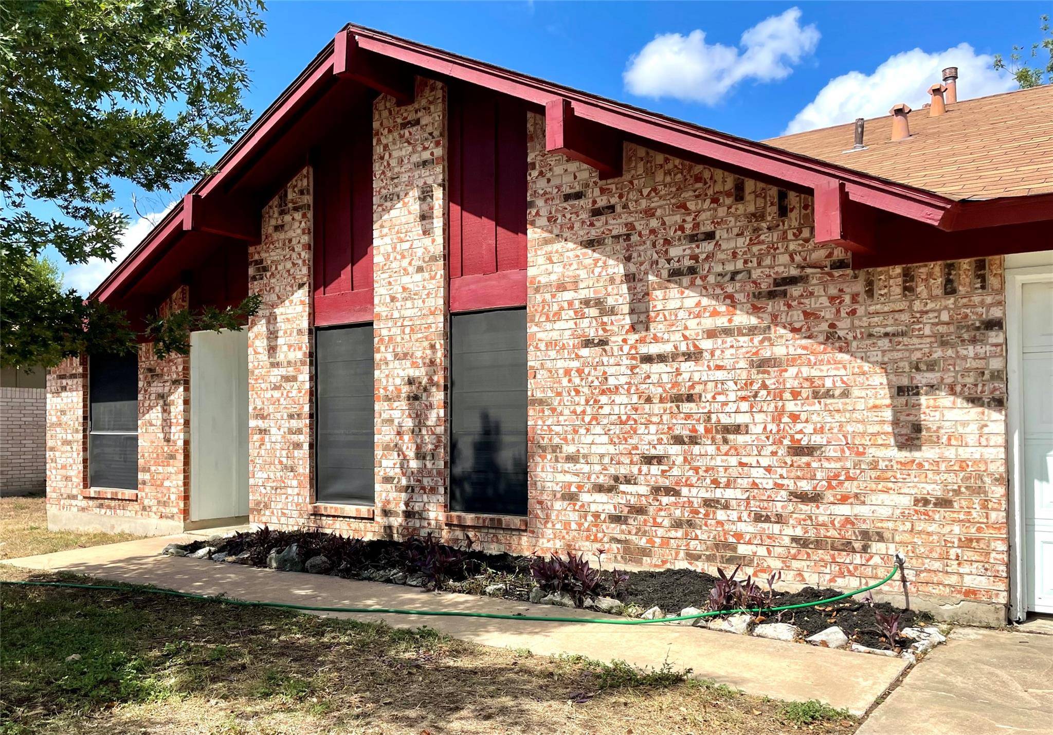11600 Fast Horse DR, Austin, TX 78759