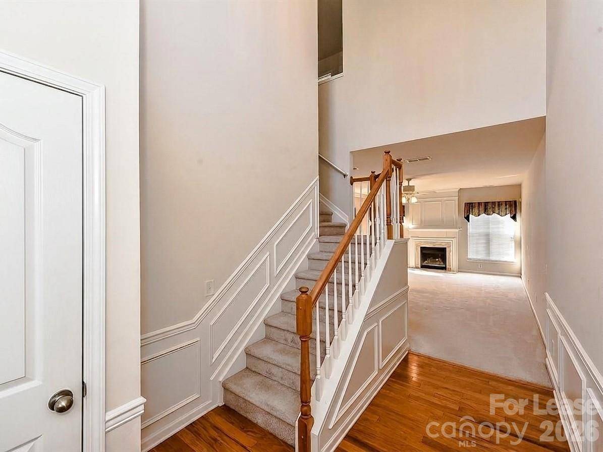 9043 Mcalwaine Preserve AVE, Charlotte, NC 28277